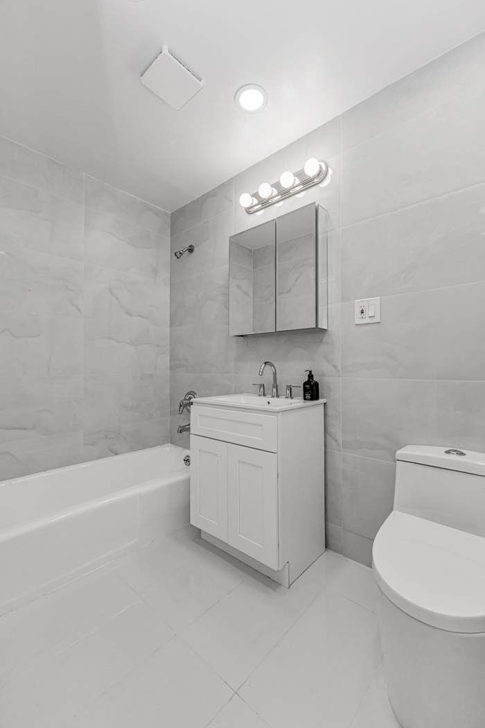 407 East 87th Street 2A Upper East Side New York NY 10128
