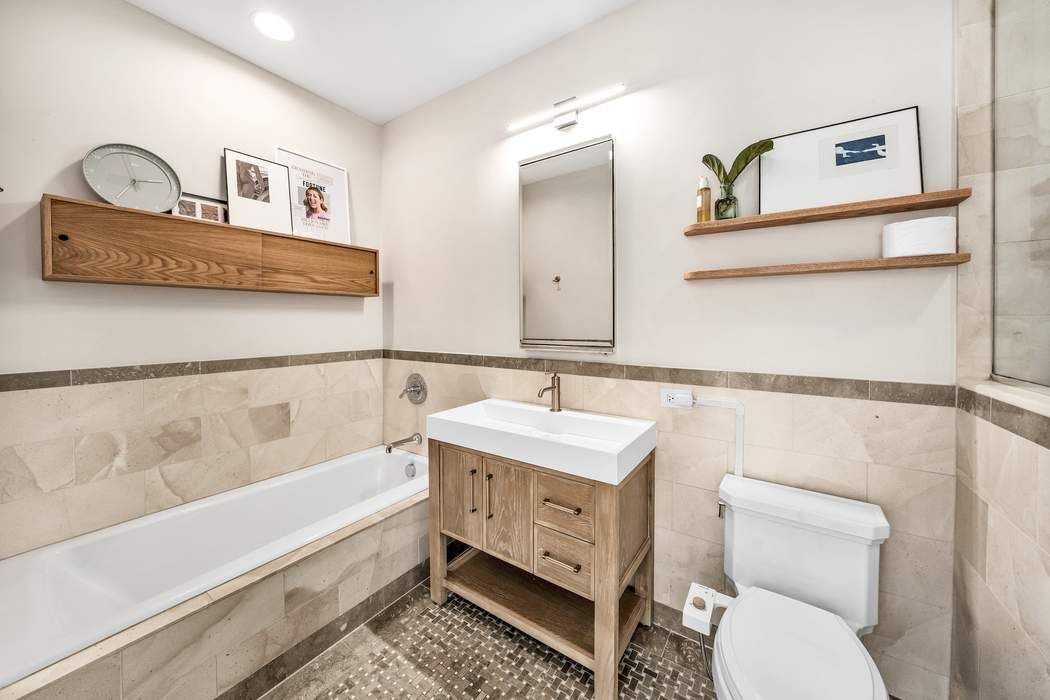 1 Hanson Place 24E Fort Greene Brooklyn NY 11217