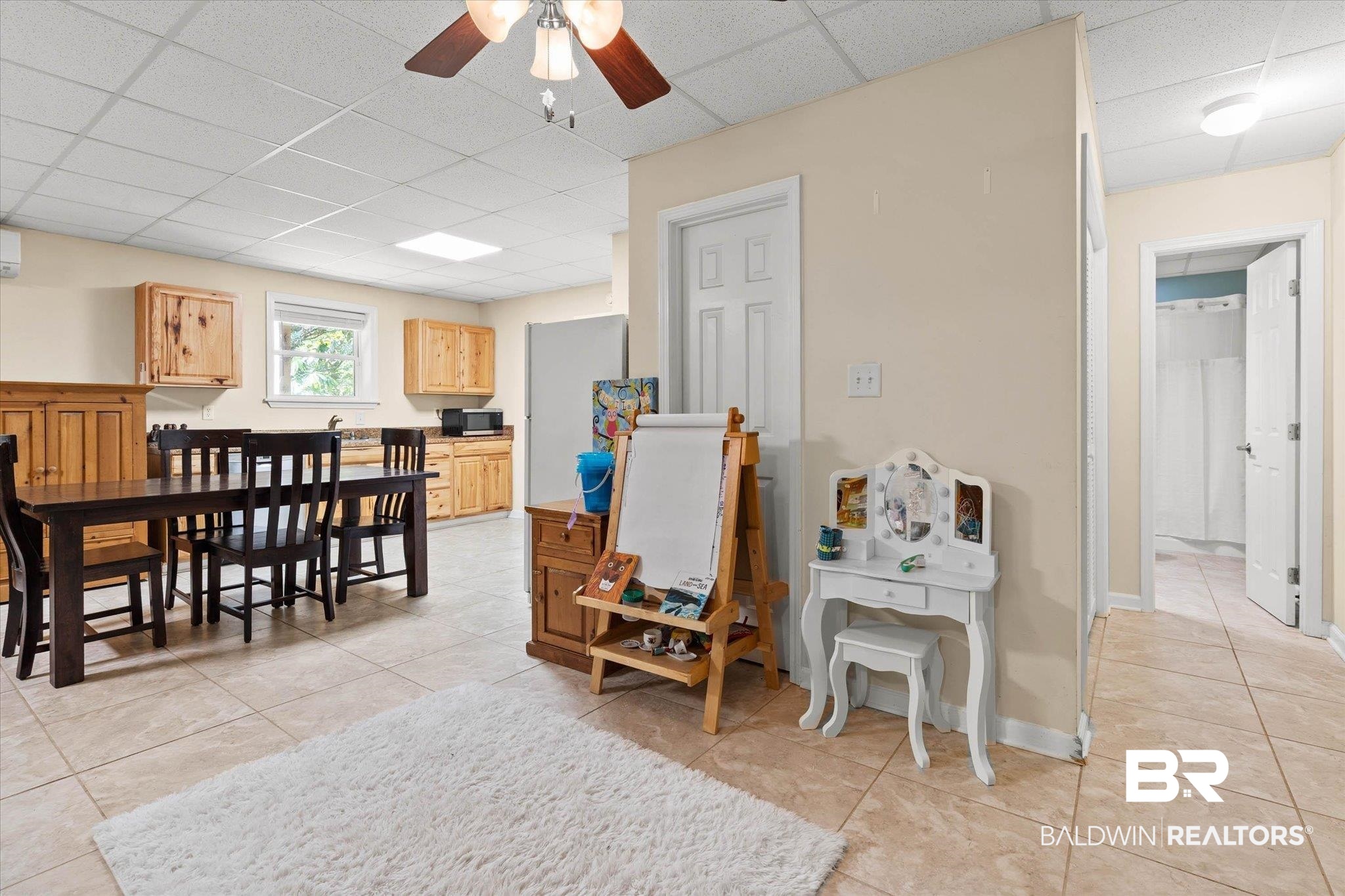 400153 | Photo 28
