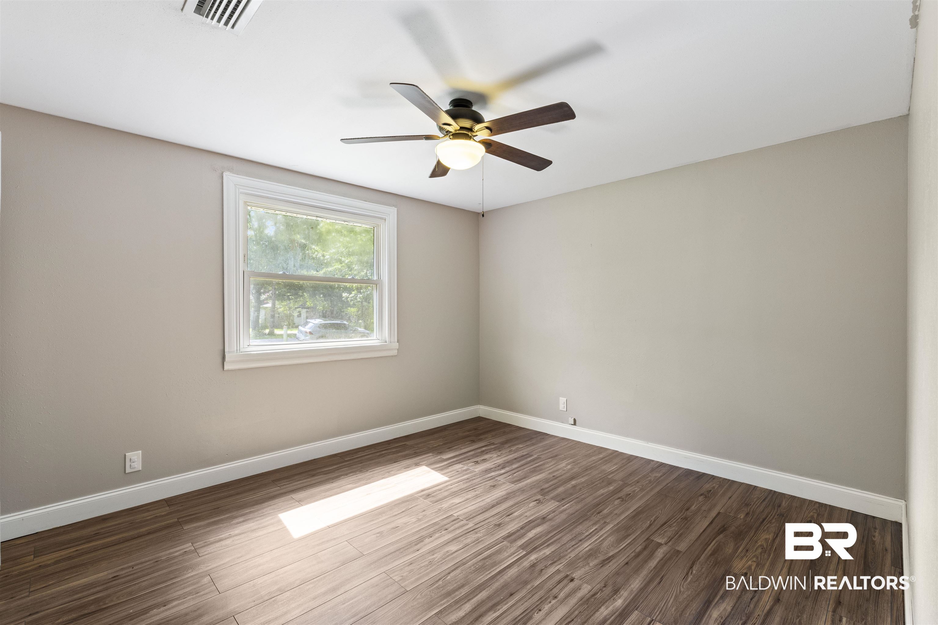 399913 | Photo 26