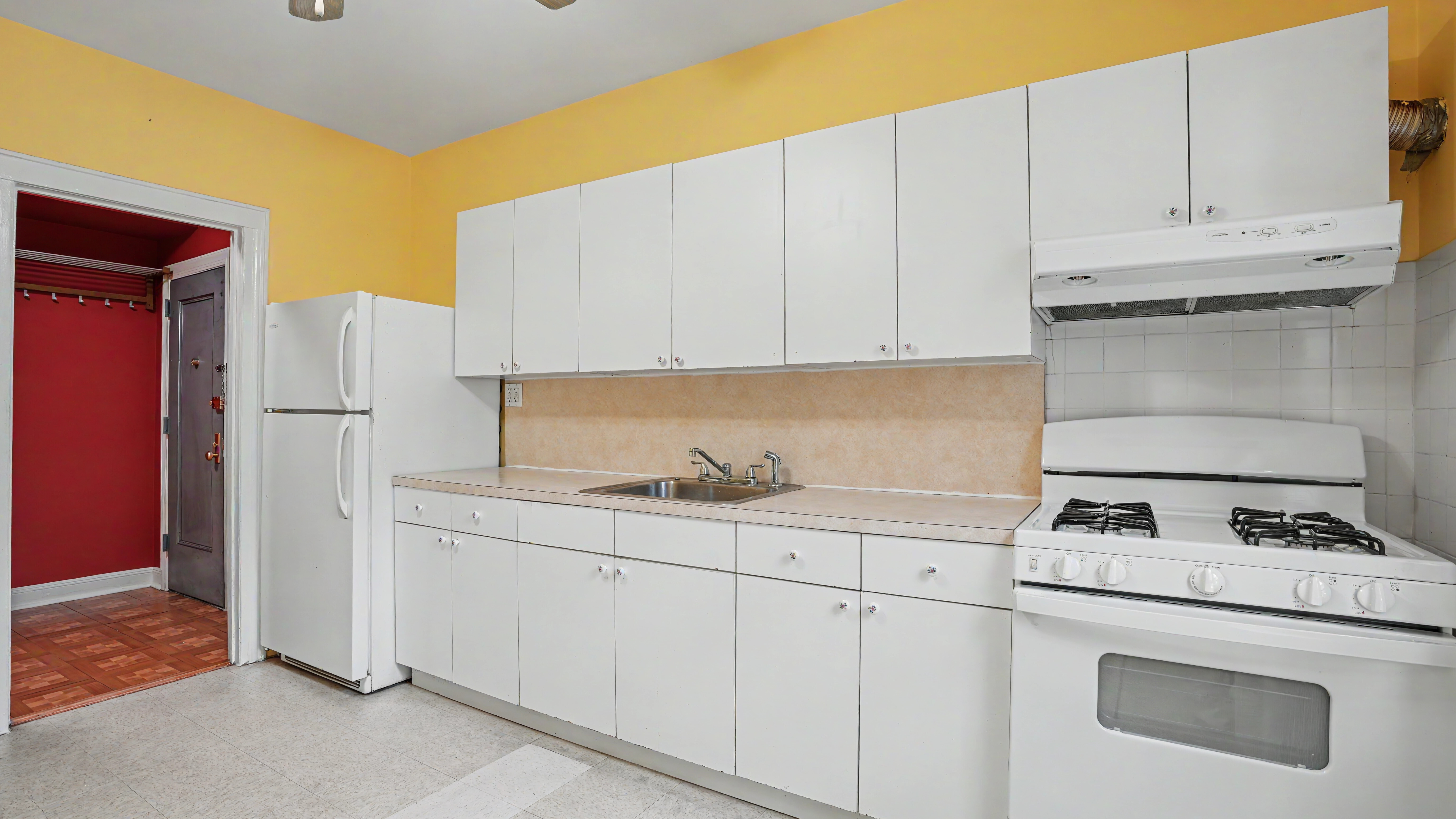 491 Grandview Avenue 2B Ridgewood Queens NY 11385