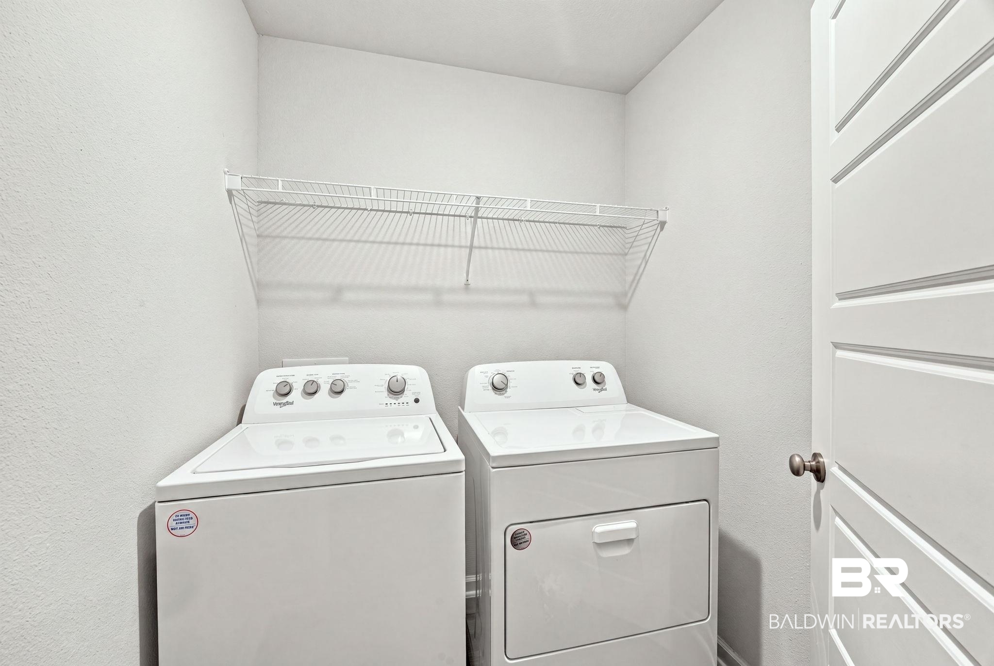 400262 | Photo 28