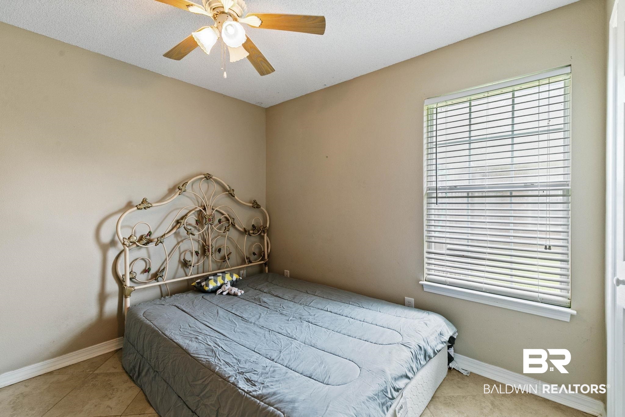 400280 | Photo 20