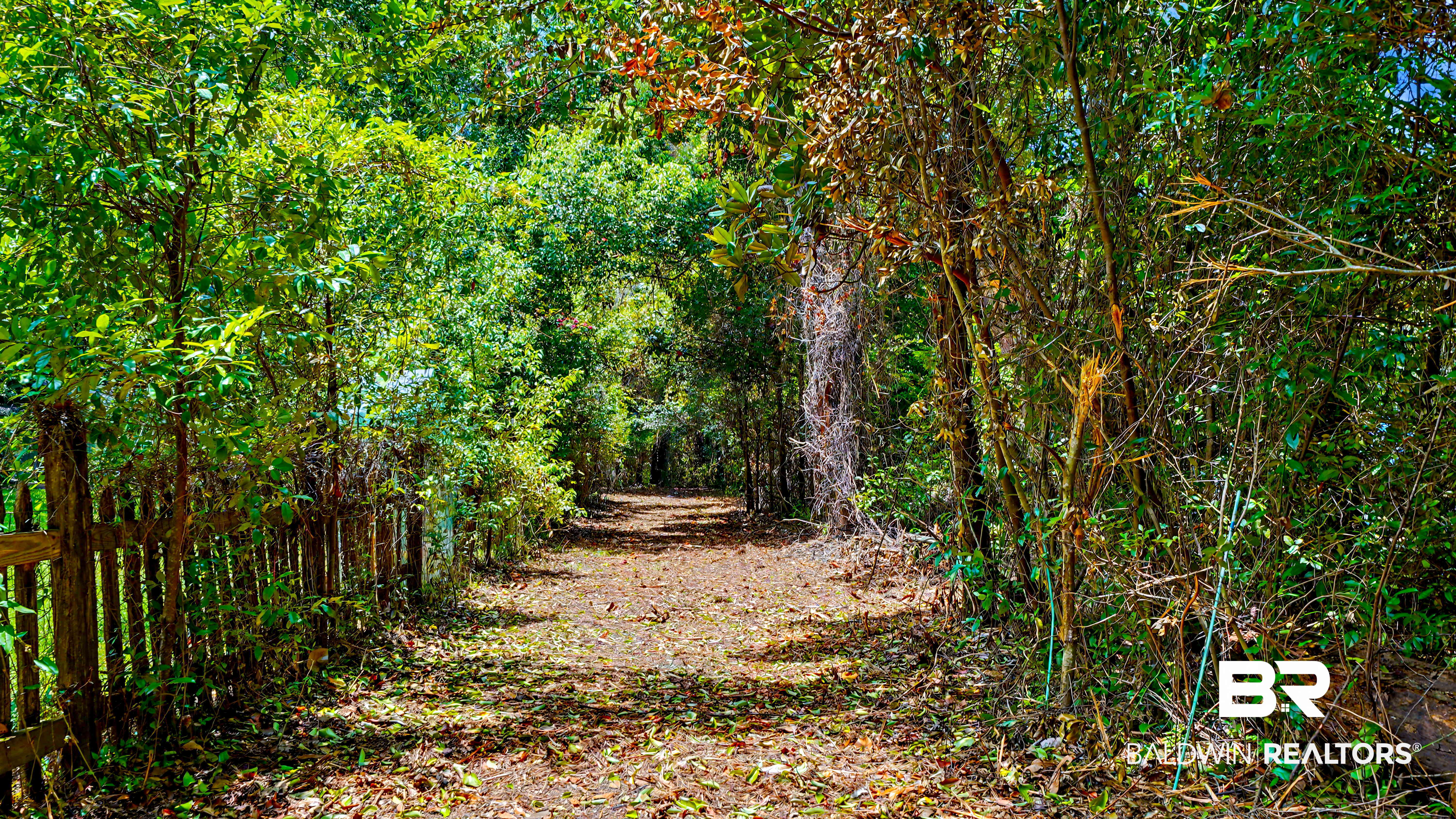 Land For Sale in Daphne AL