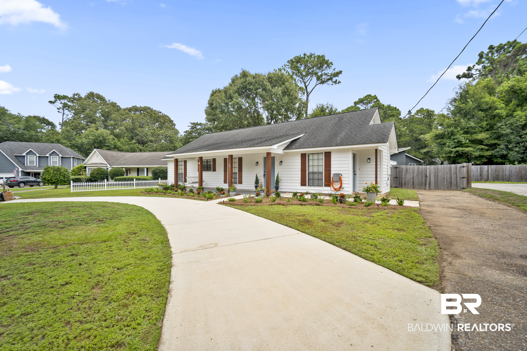 43rd image of 107 N Sandlewood Circle, Daphne, AL 36526 | MLS# 398987