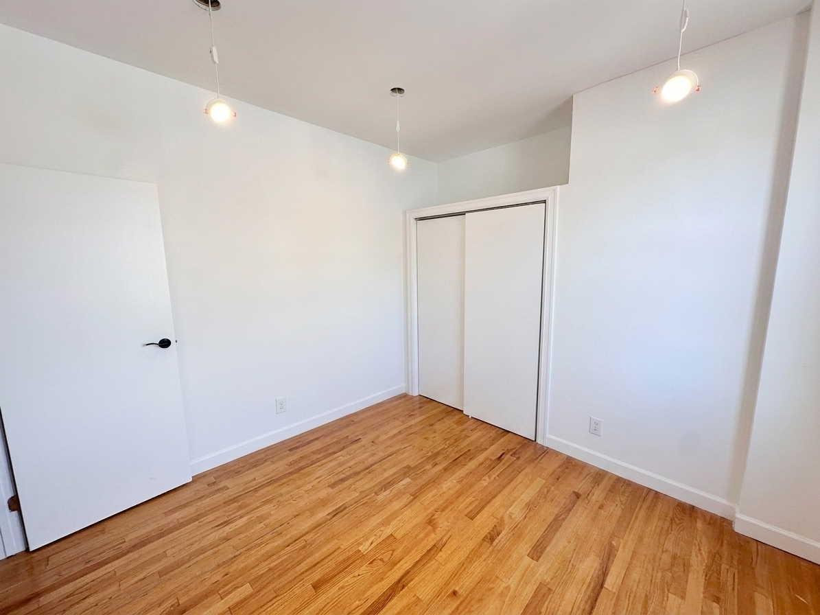 375 86th Street 18 Bay Ridge Brooklyn NY 11209