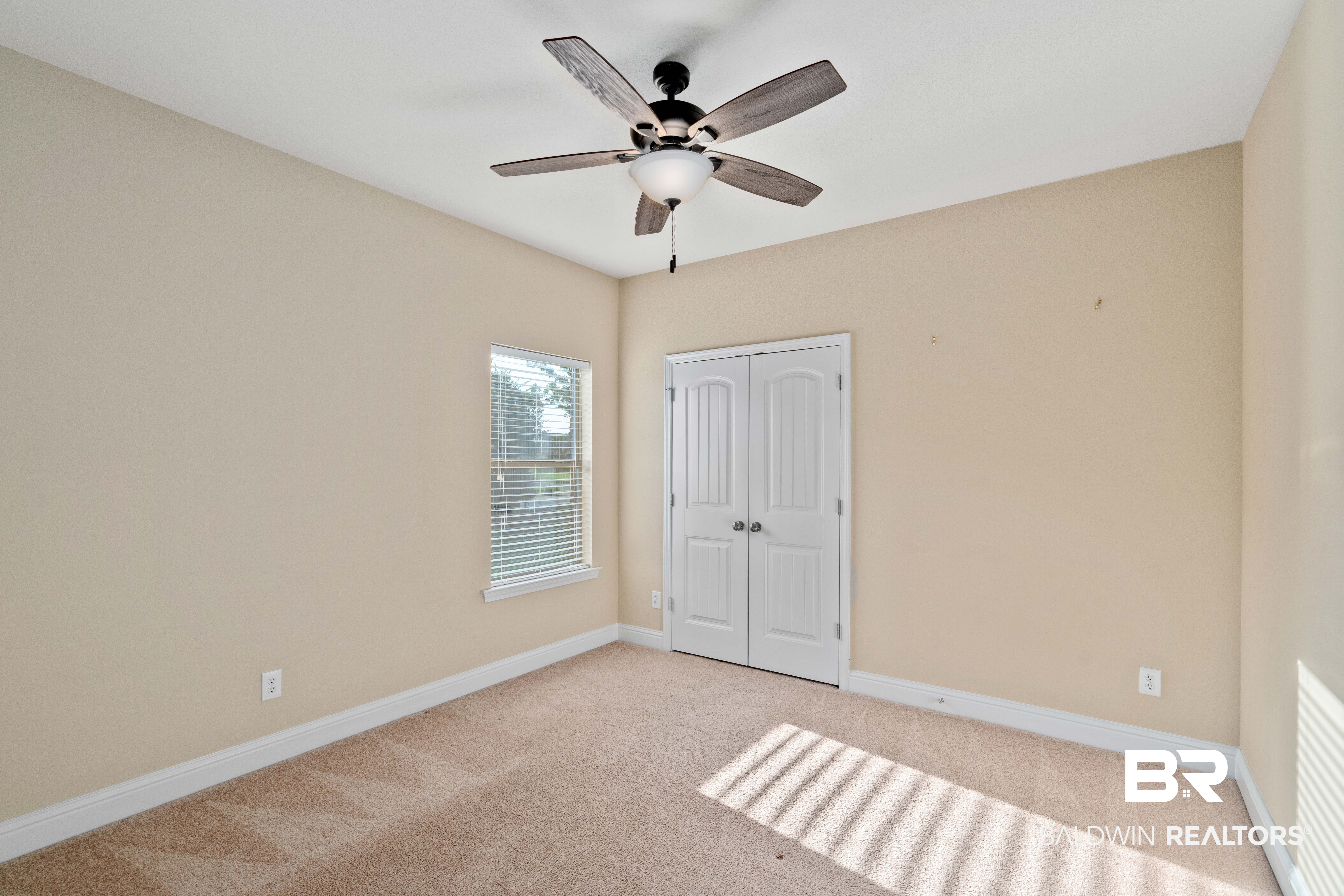 406258 | Photo 20