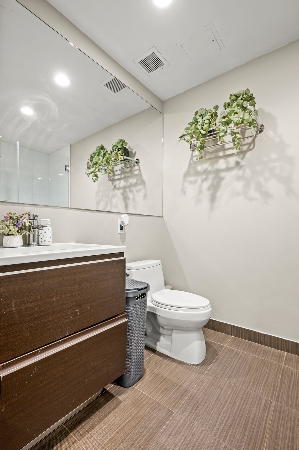 2-26 50th Avenue 3DE Long Island City Queens NY 11101