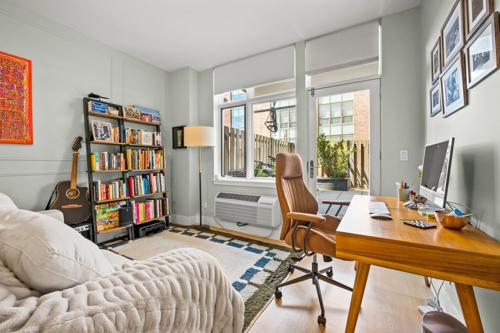 2-26 50th Avenue 3DE Long Island City Queens NY 11101