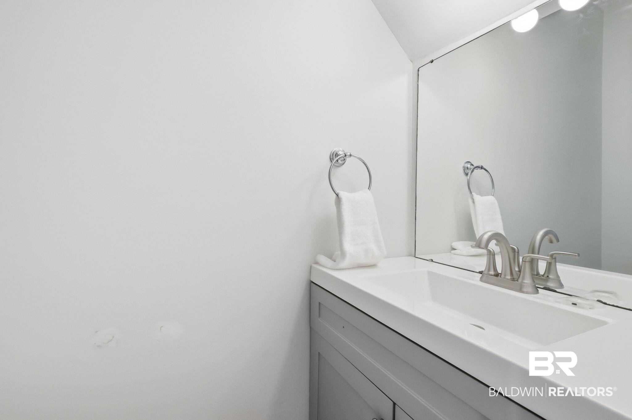 406714 | Photo 20