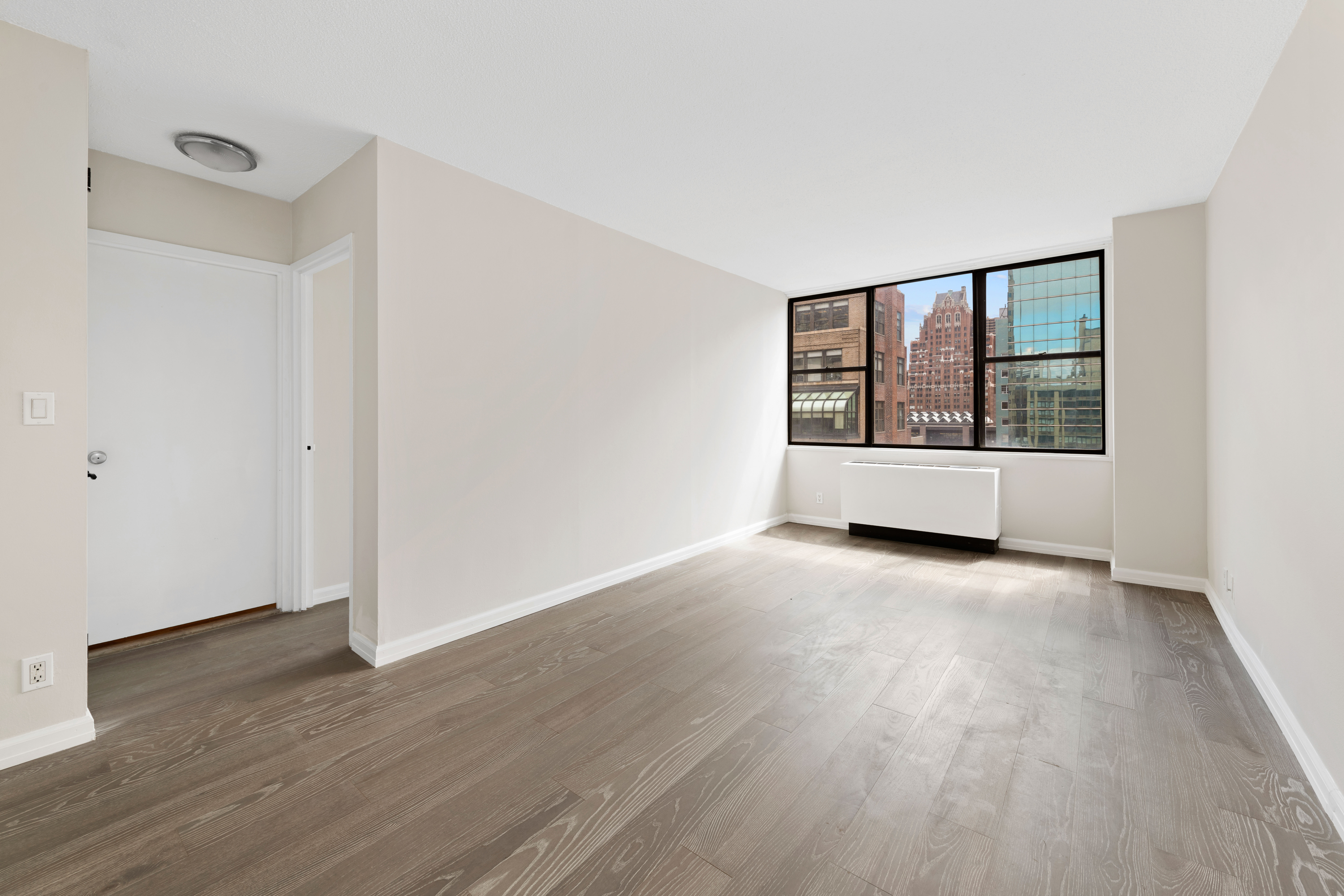 301 East 45th Street 20C Turtle Bay New York NY 10017