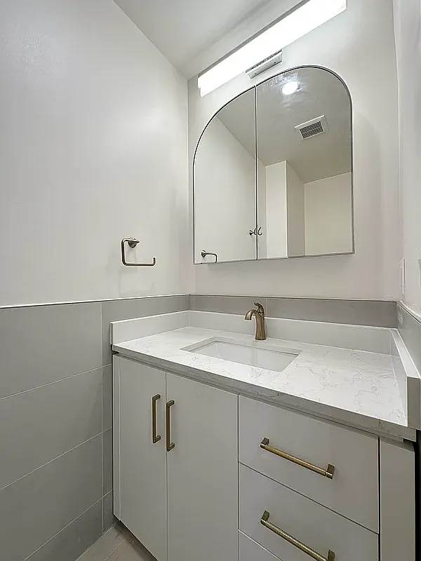 37-08 62nd Street 1 Woodside Queens NY 11377