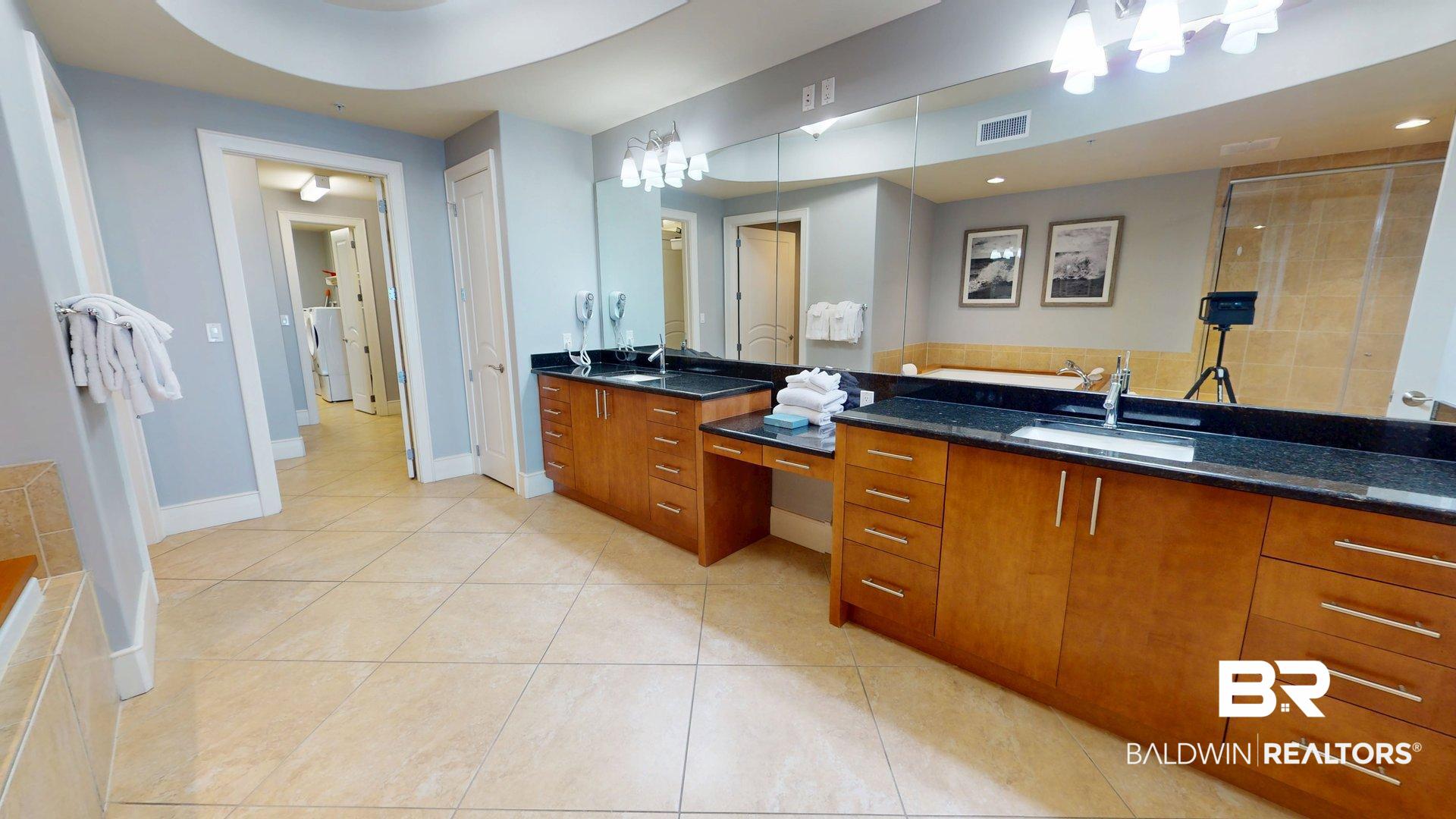 406742 | Photo 67