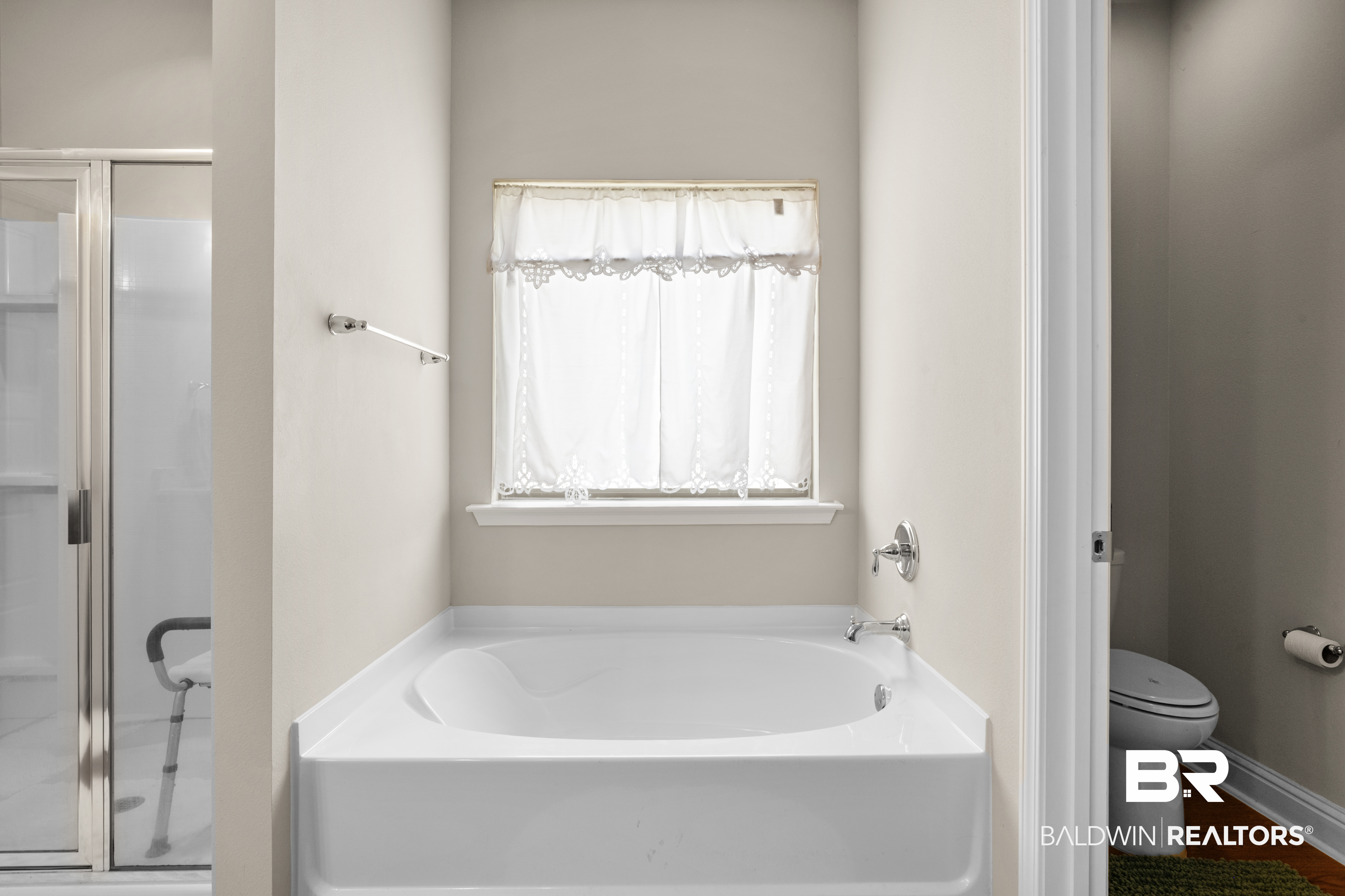 407049 | Photo 20