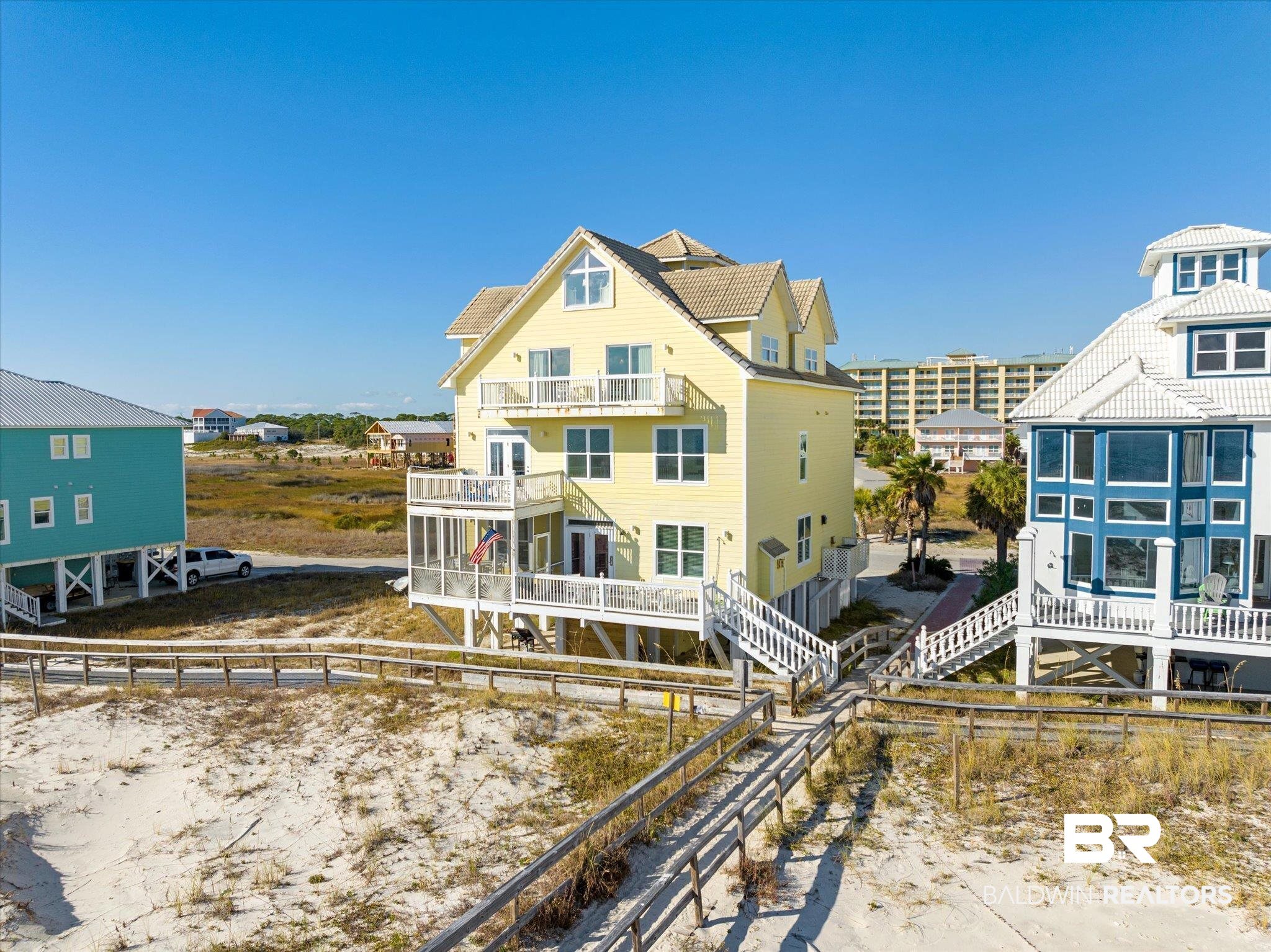 Large Homes for Sale in Gulf Shores