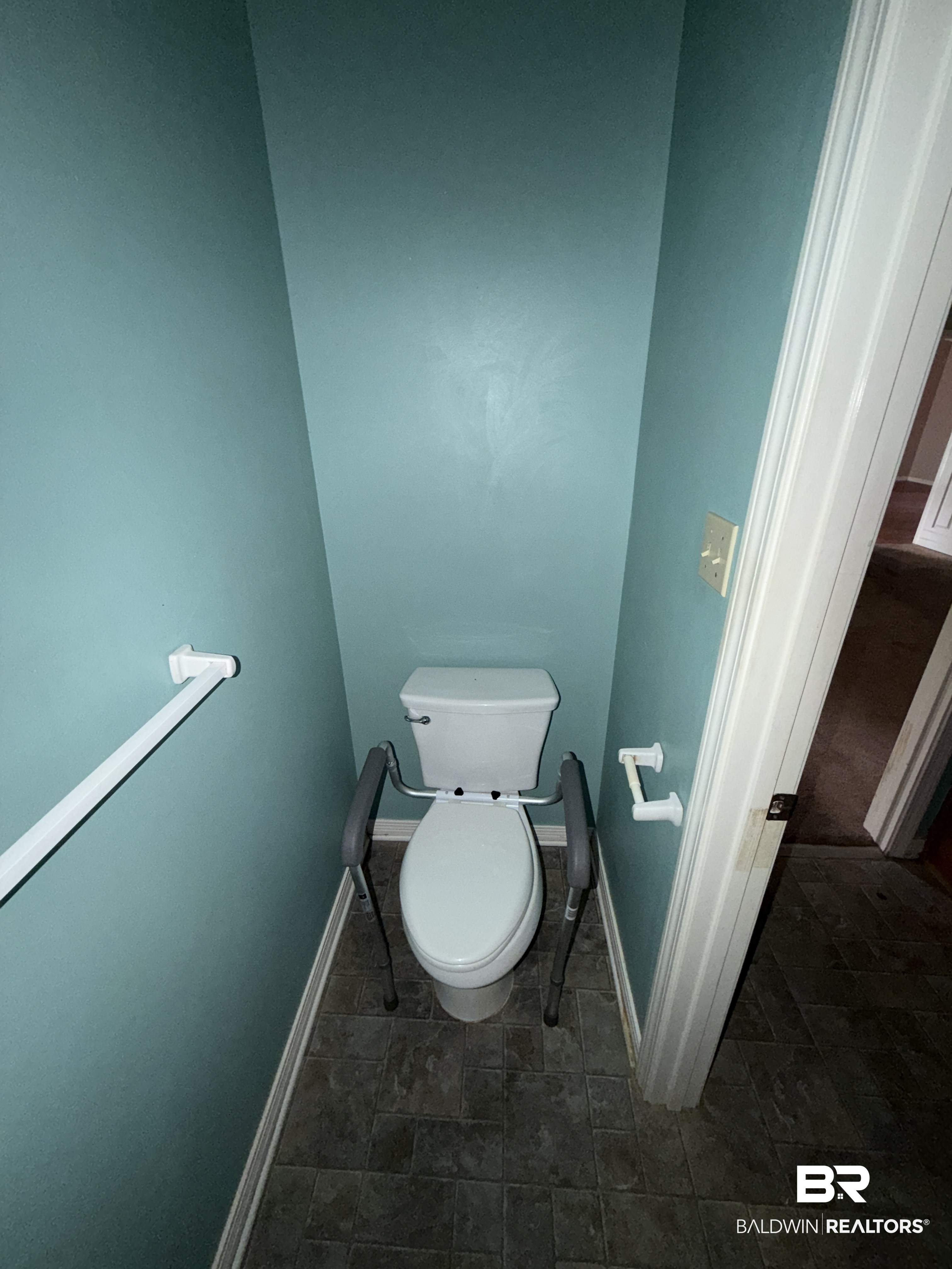 407146 | Photo 21
