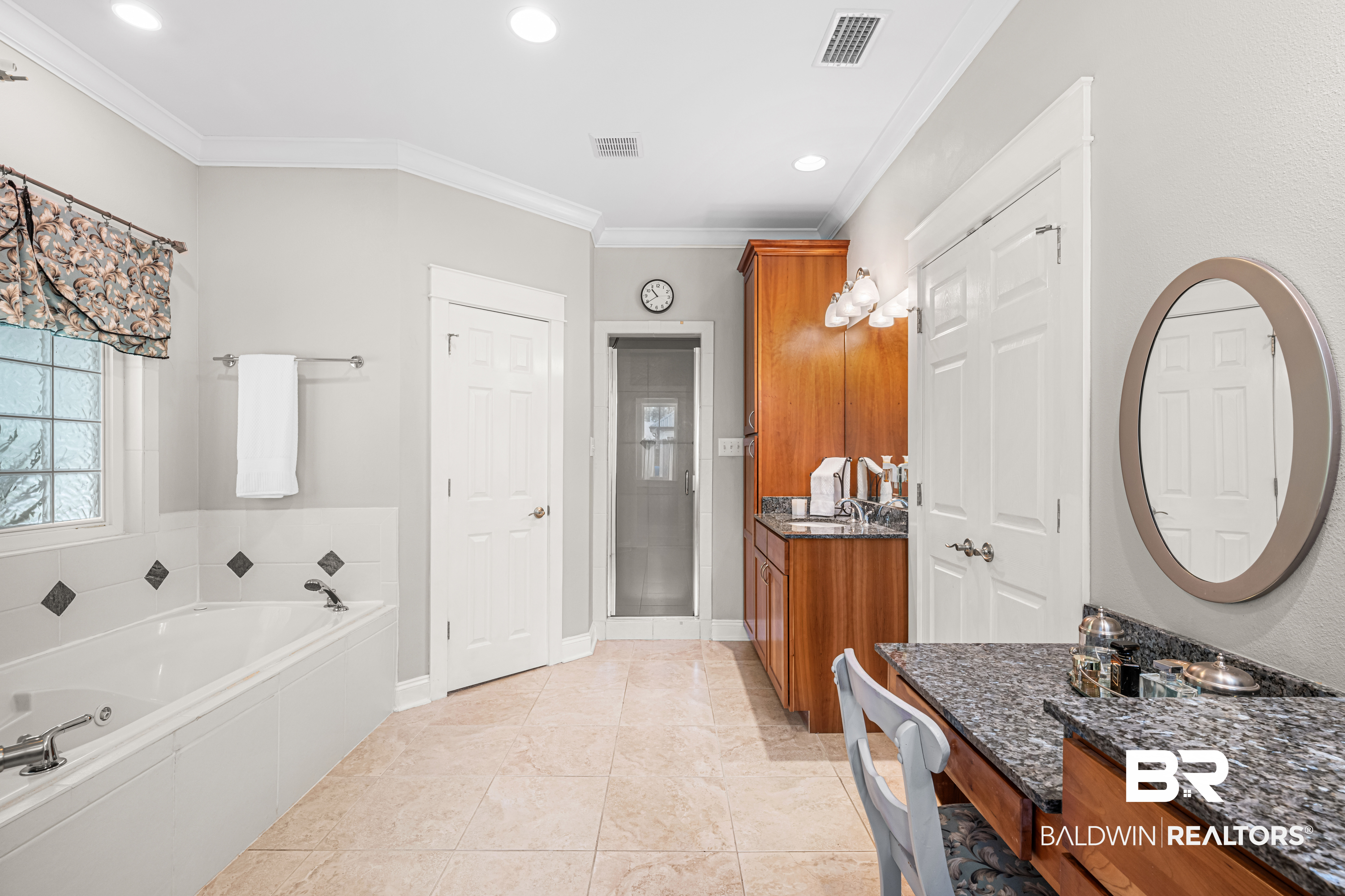 407157 | Photo 25