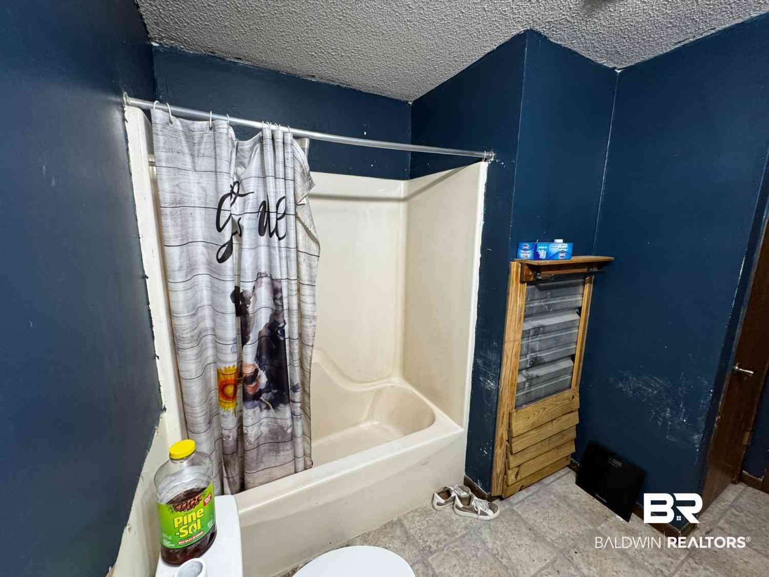 407179 | Photo 22