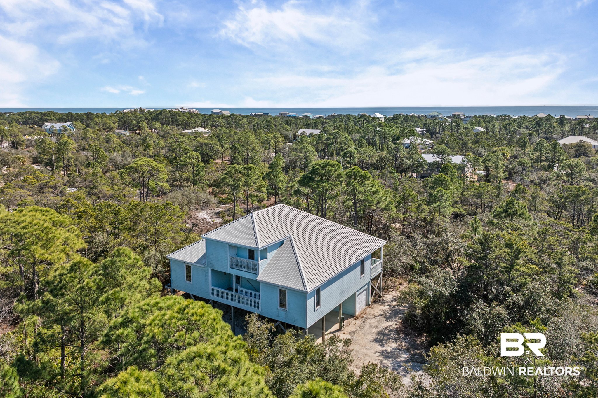 8919 Diamond Drive — photo 2