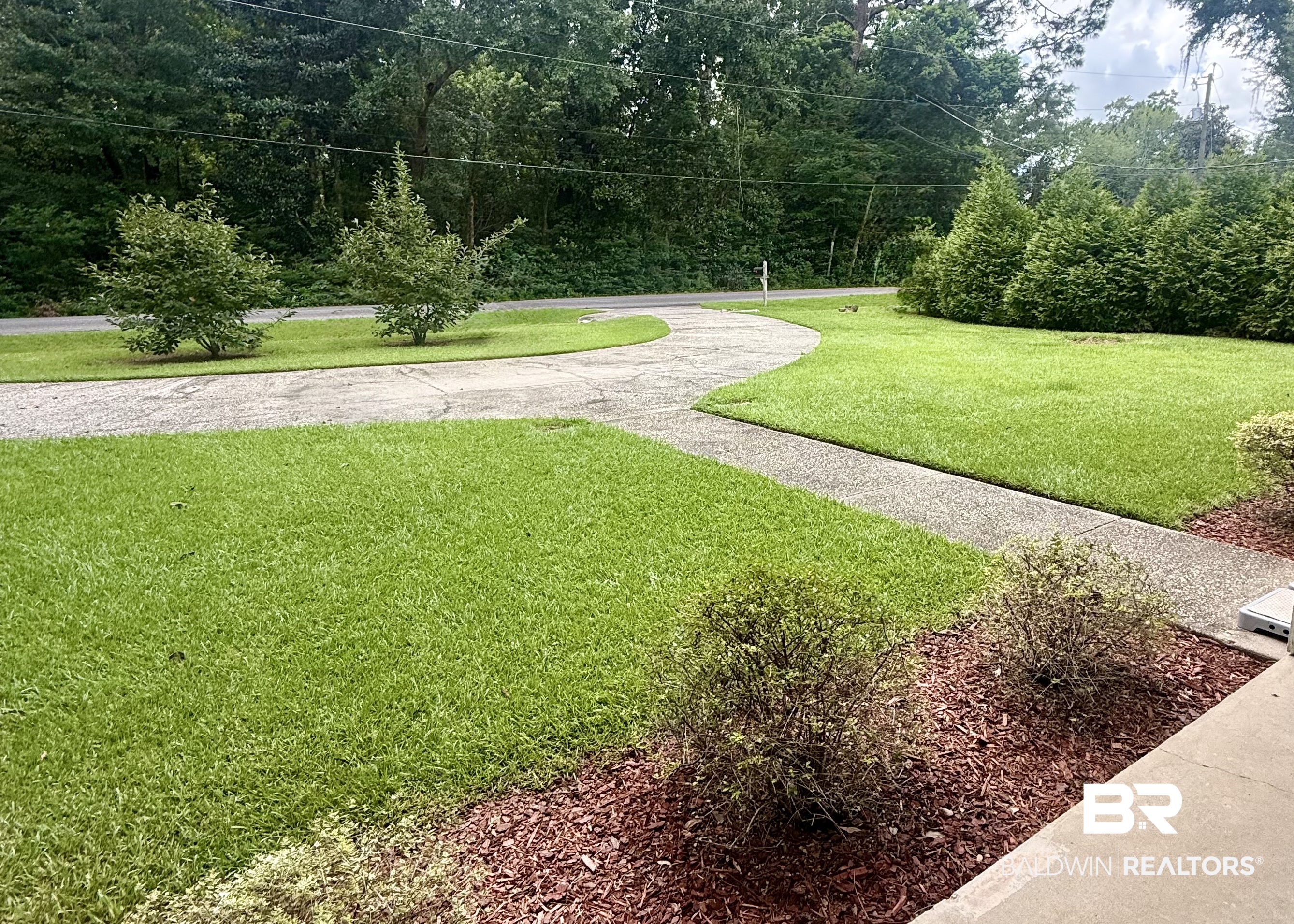 33rd image of 404 W Pedigo Ave, Foley, AL 36535 | MLS# 406696
