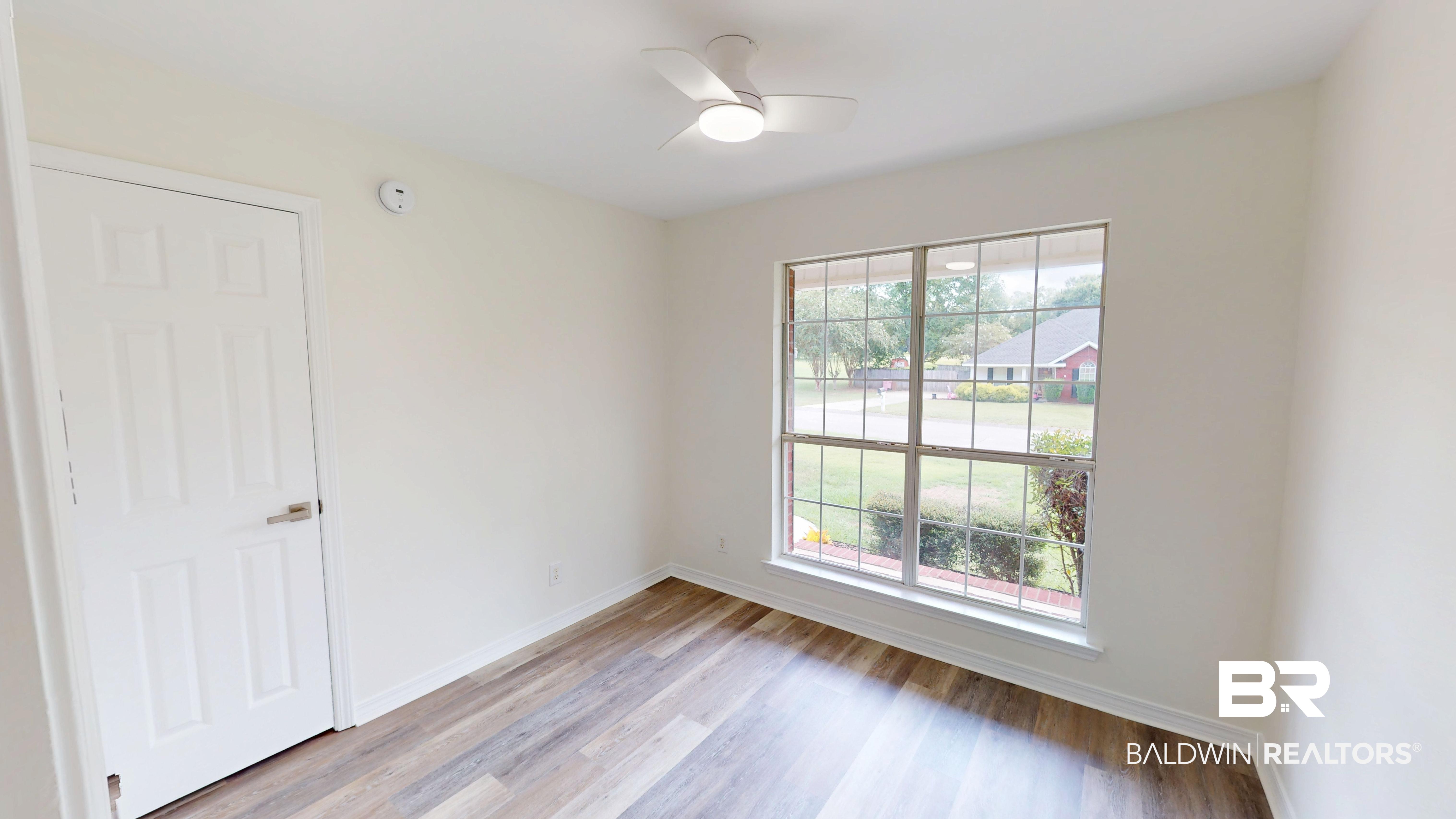 407180 | Photo 14