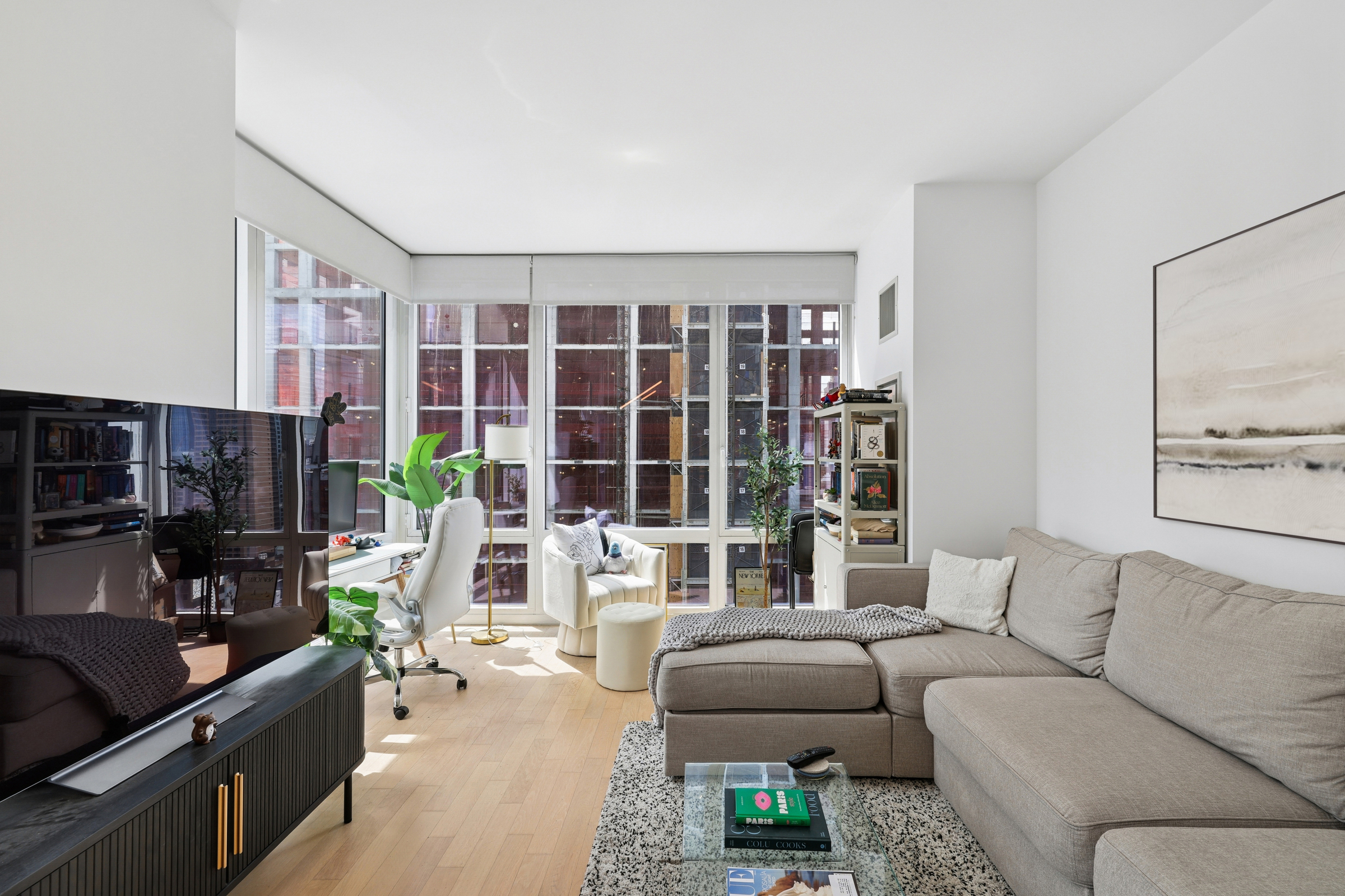 247 West 46th Street 2204 Midtown West New York NY 10036