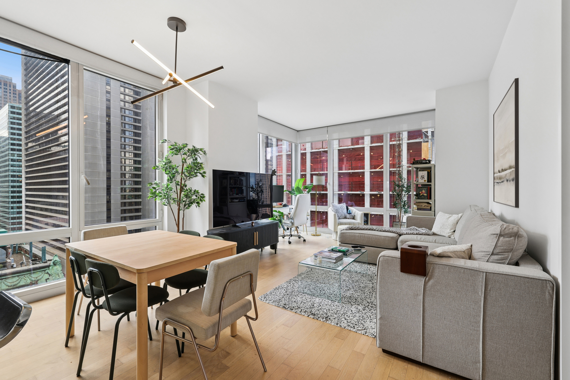 247 West 46th Street 2204 Midtown West New York NY 10036