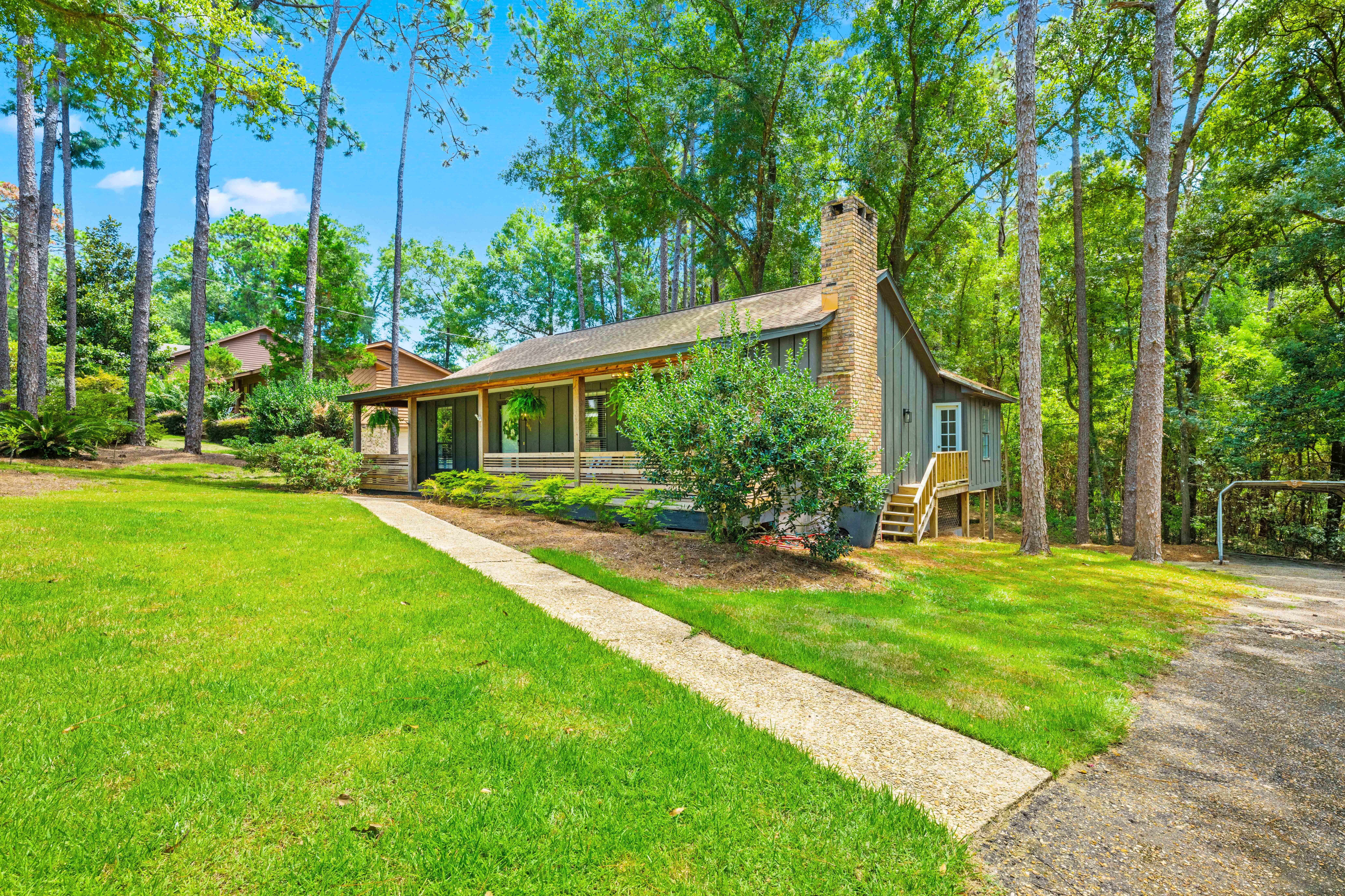 Fairhope Homes from $400,000-$500,000