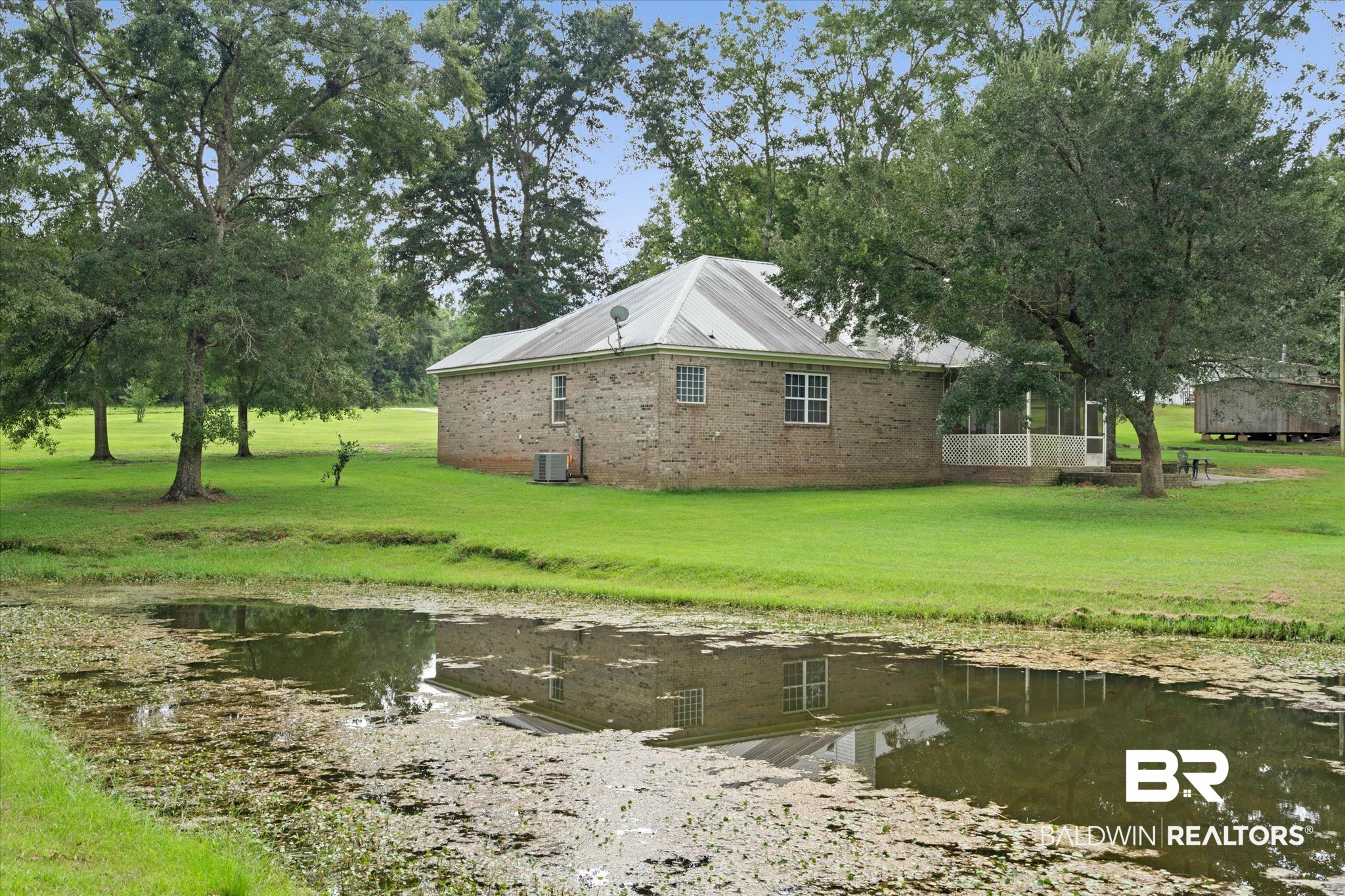 407671 | Photo 30