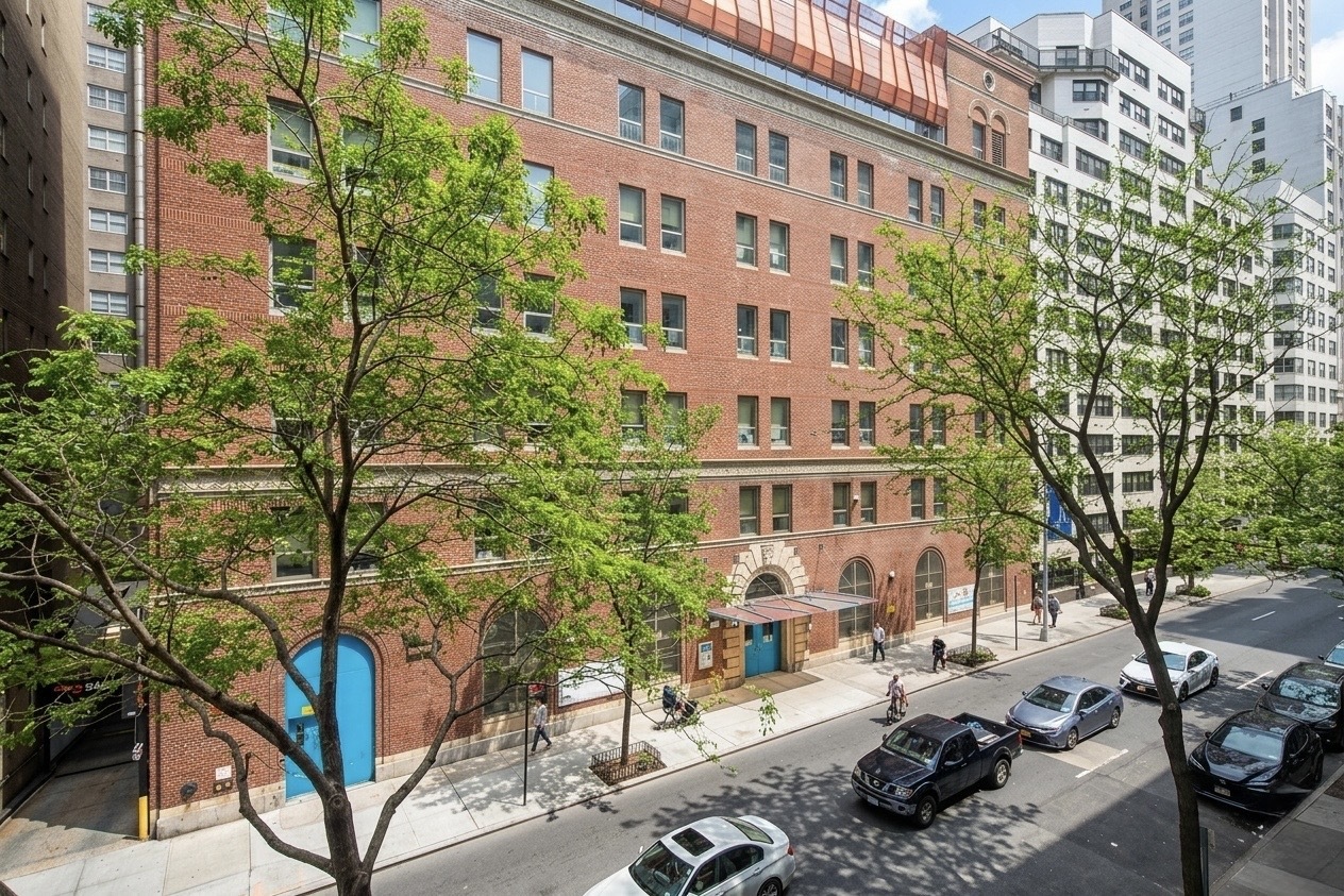210 East 63rd Street Upper East Side New York NY 10065