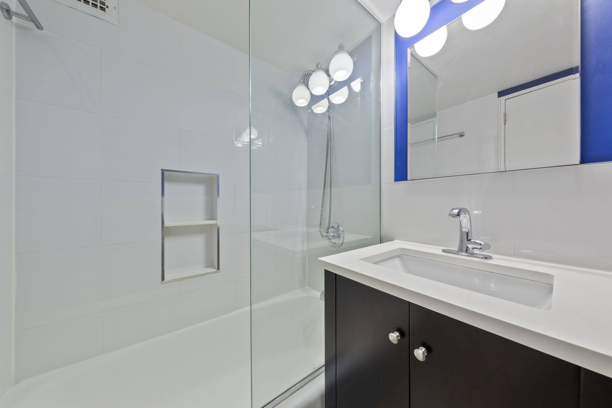 210 East 63rd Street Upper East Side New York NY 10065