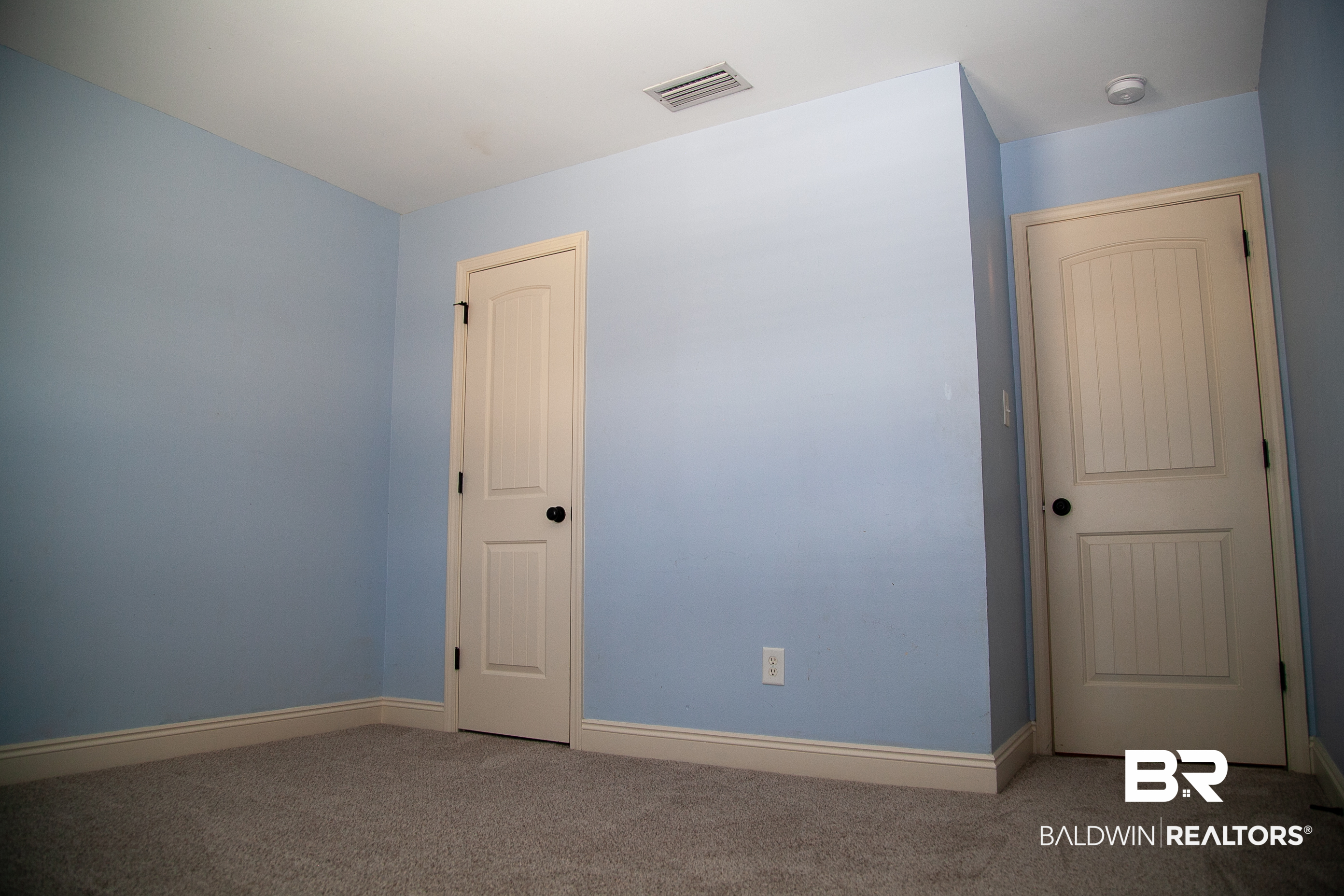 409084 | Photo 19
