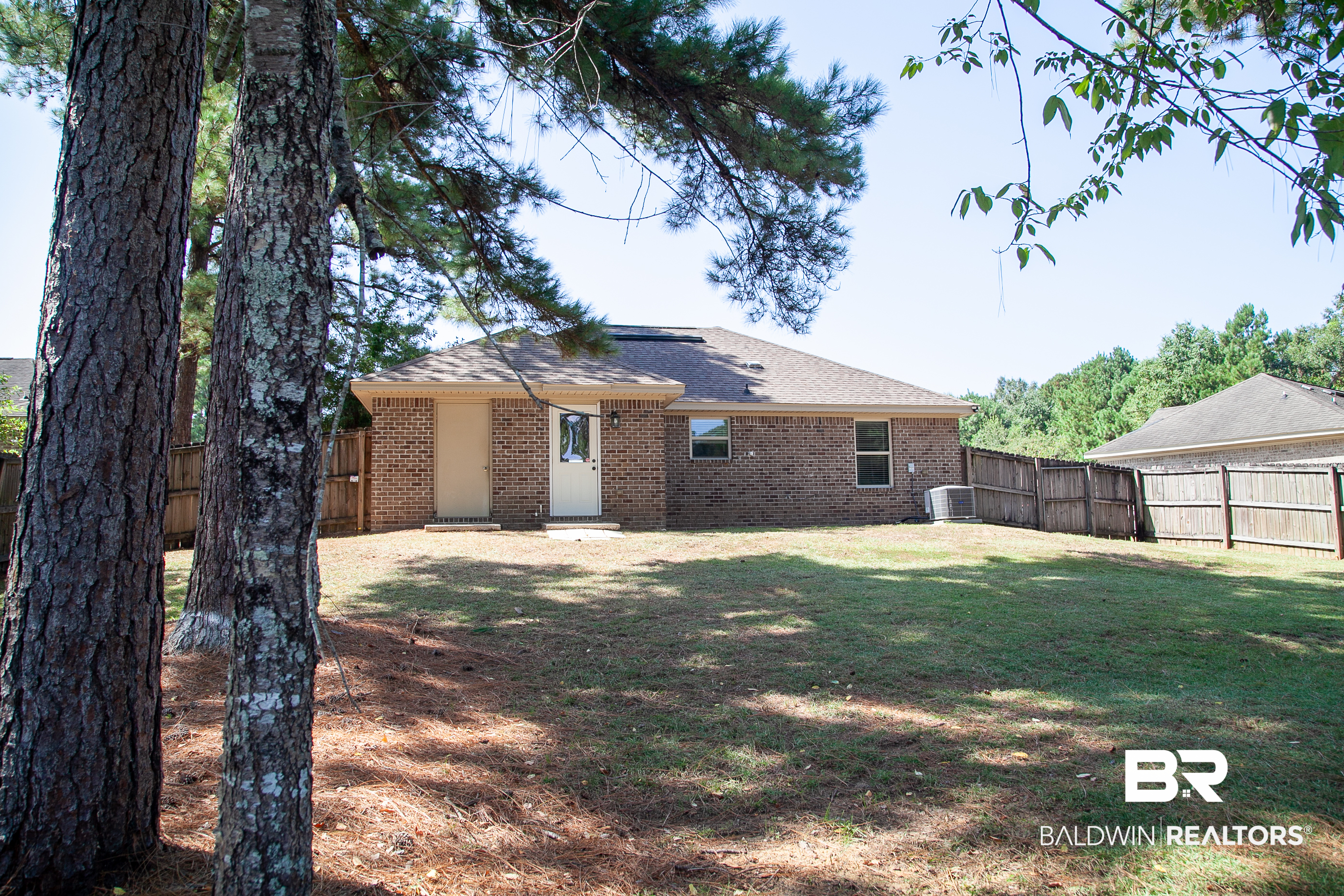 409084 | Photo 25
