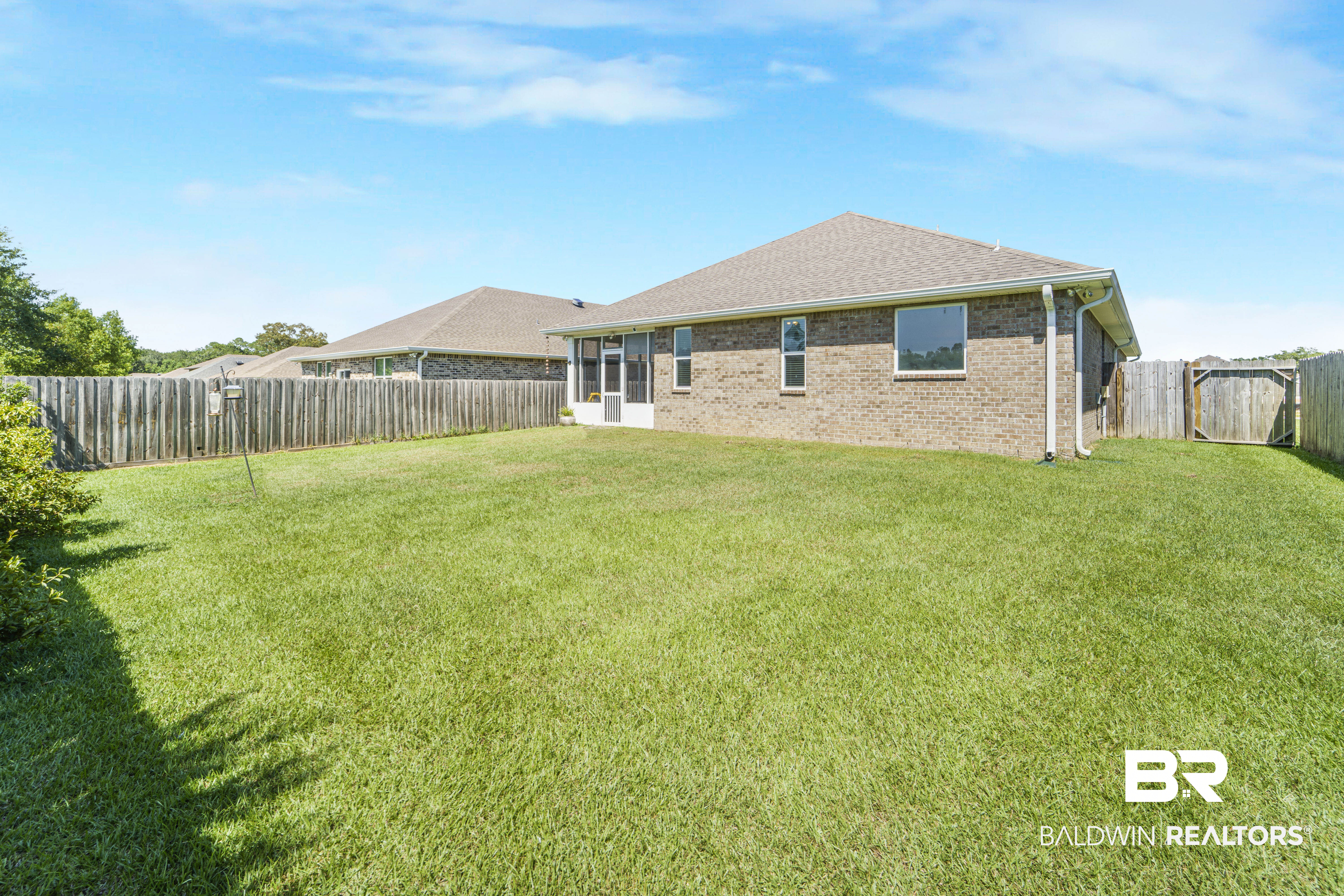 409111 | Photo 28