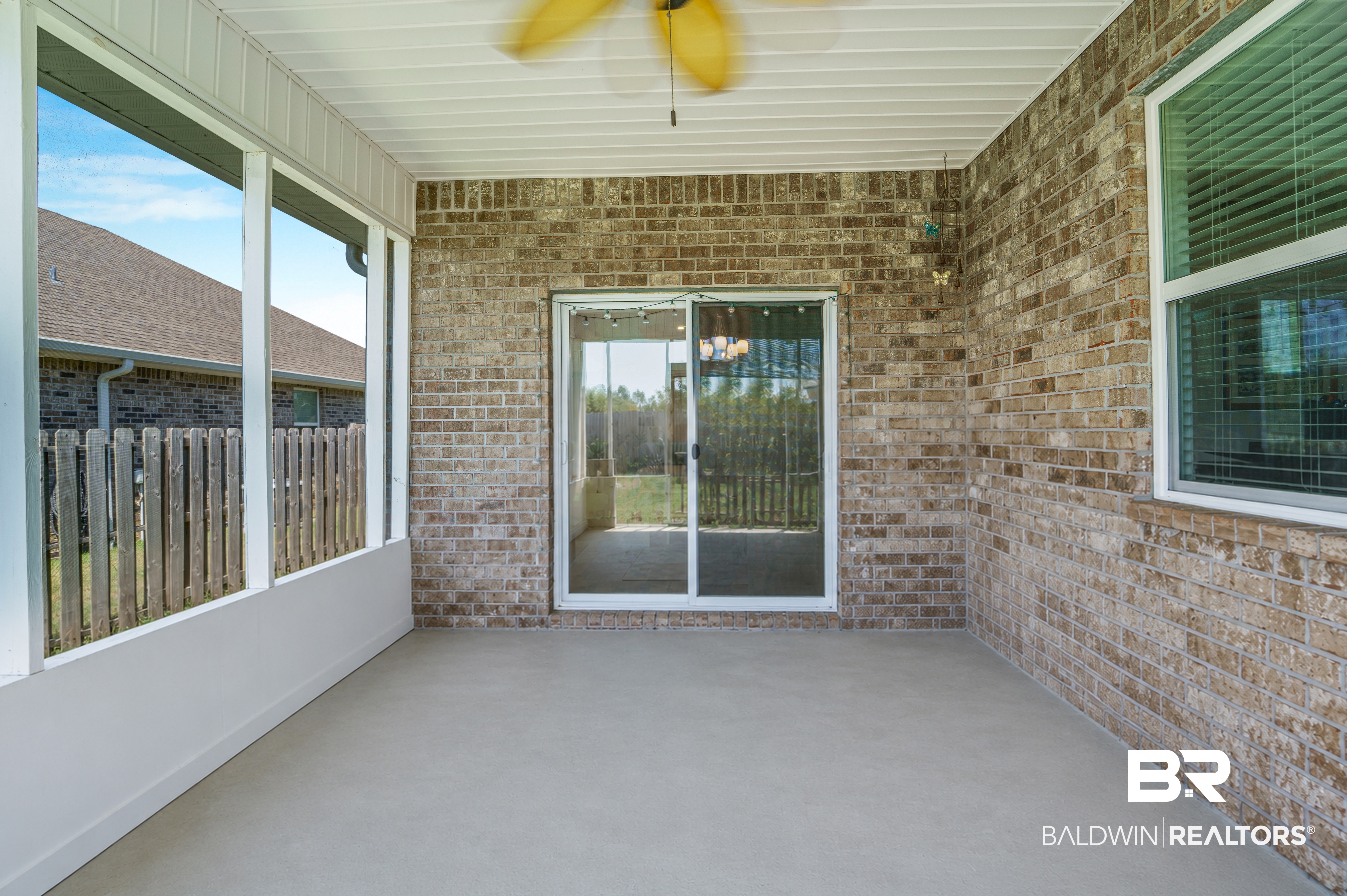 409111 | Photo 25