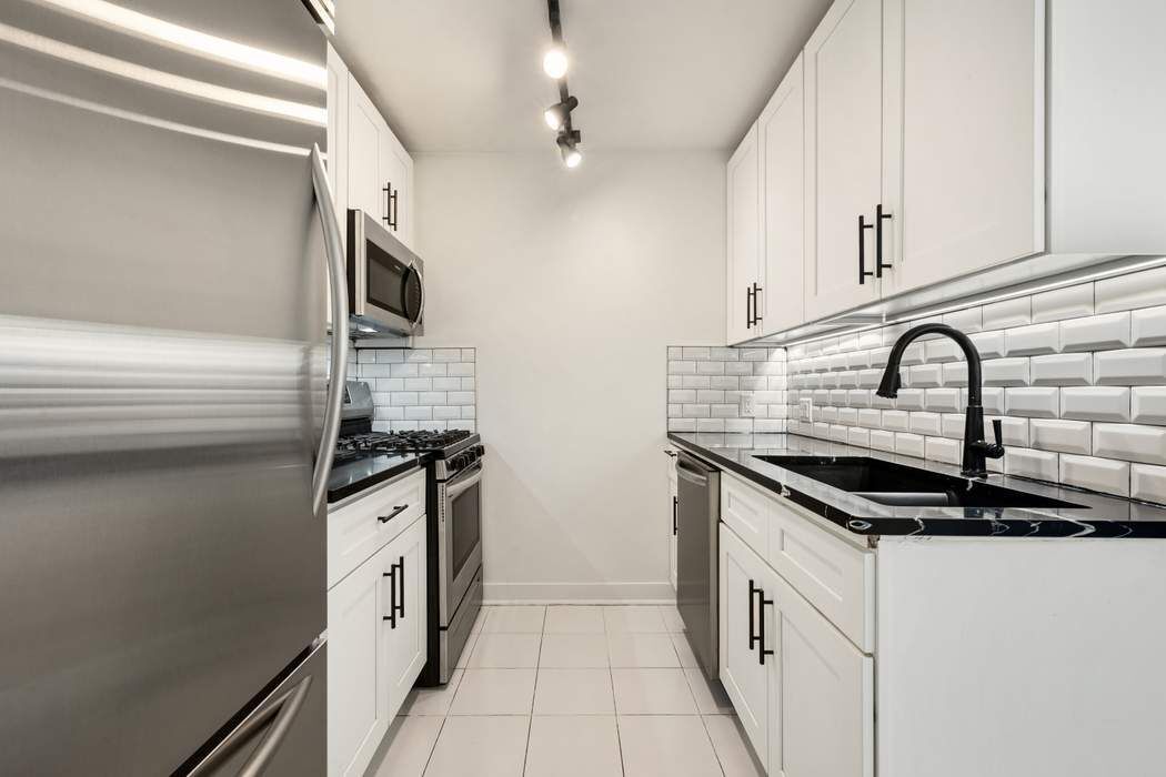 401 East 60th Street 16C Upper East Side New York NY 10022