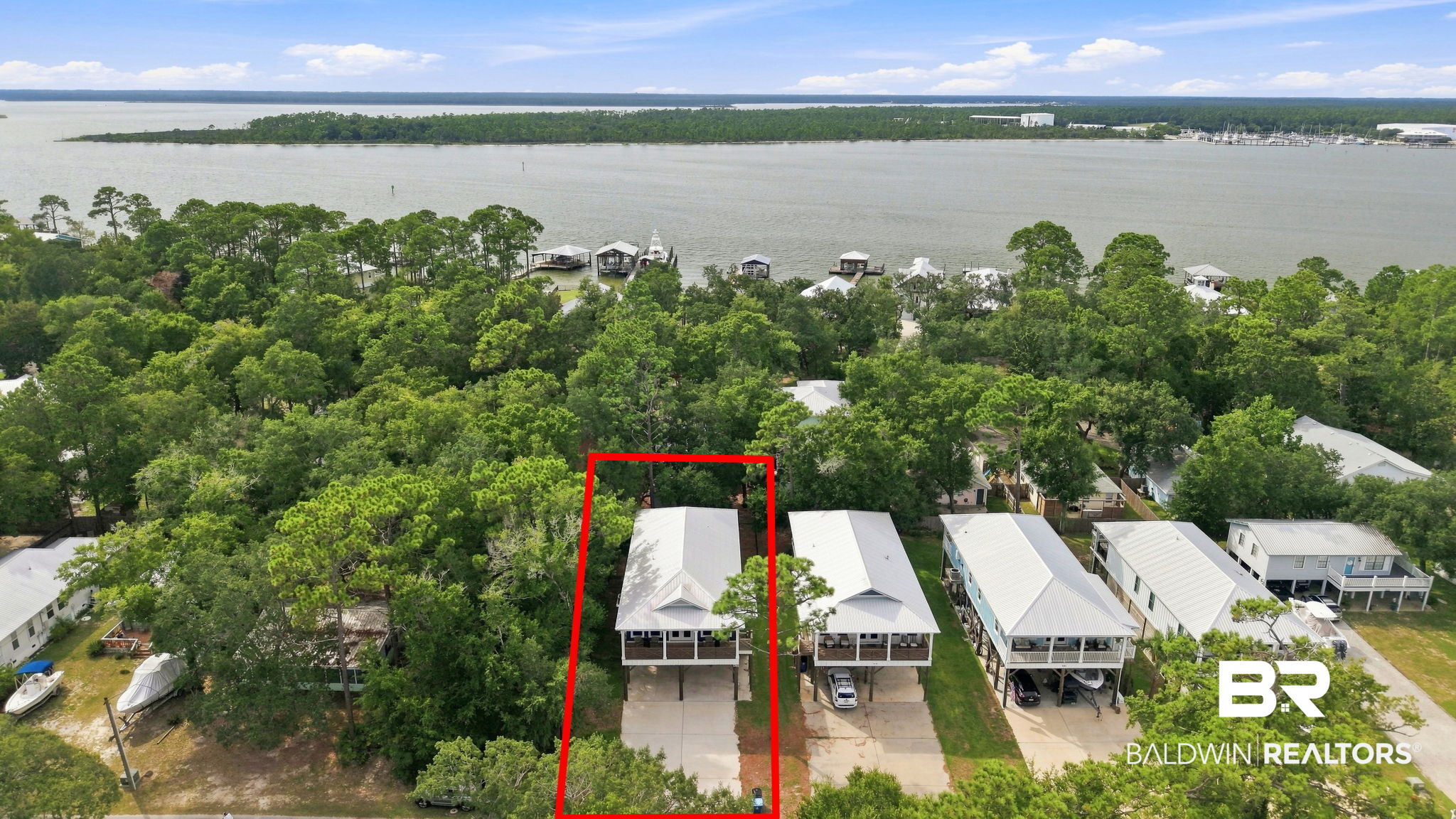 408568 | Photo 22