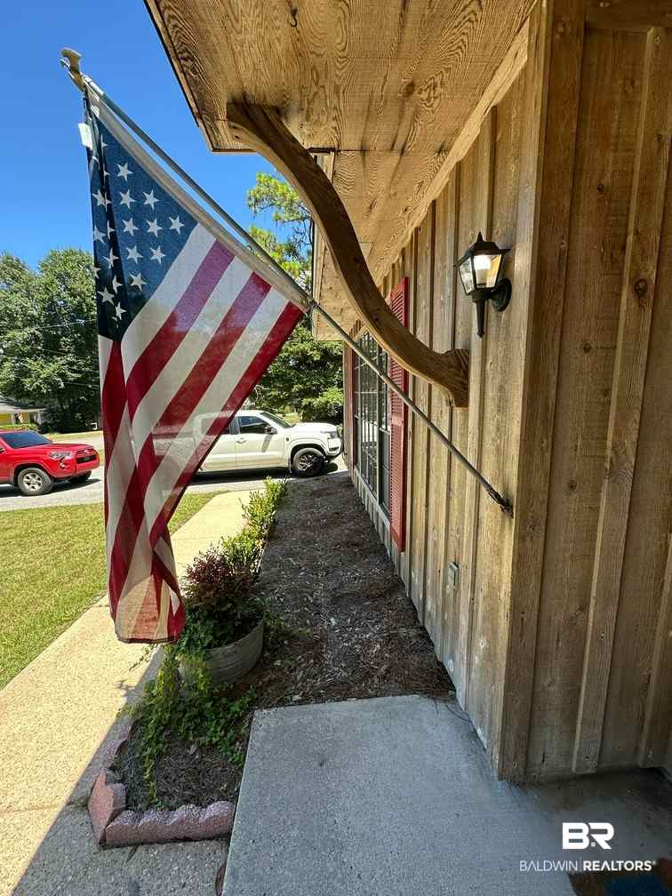 409196 | Photo 13