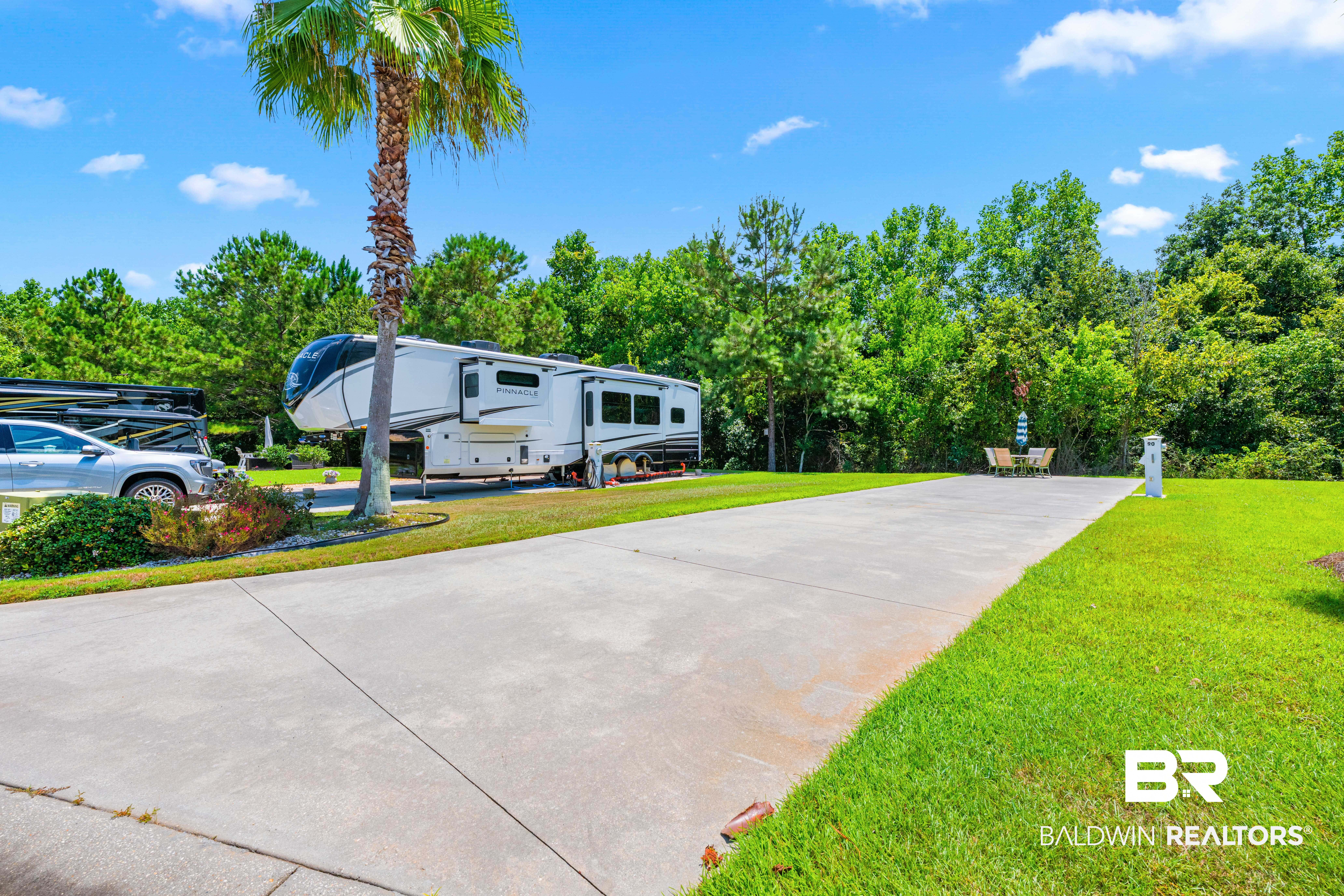 2nd image of 11863 Gateway Dr #90, Elberta, AL 36530 | MLS# 409299