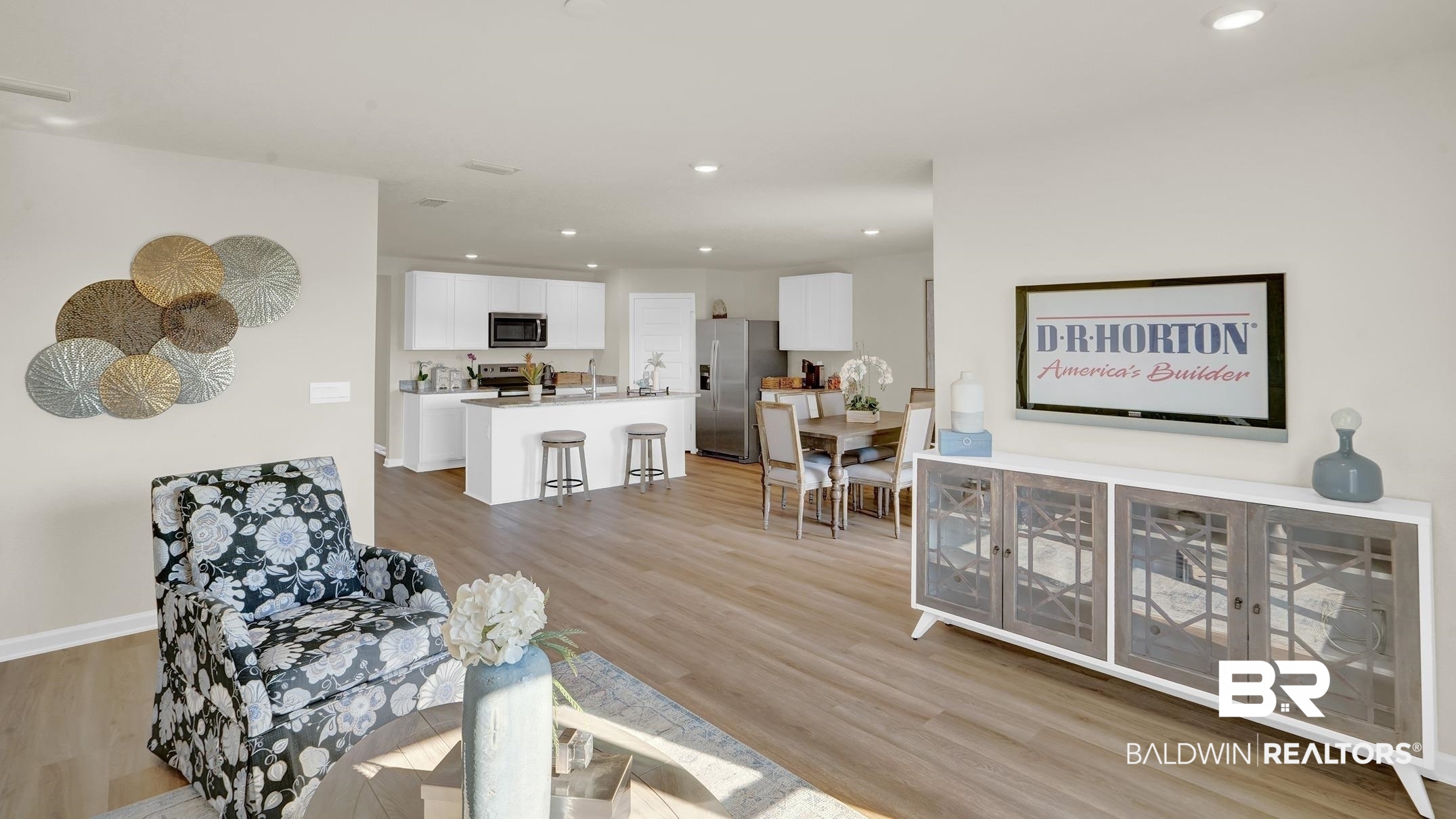 409334 | Photo 11