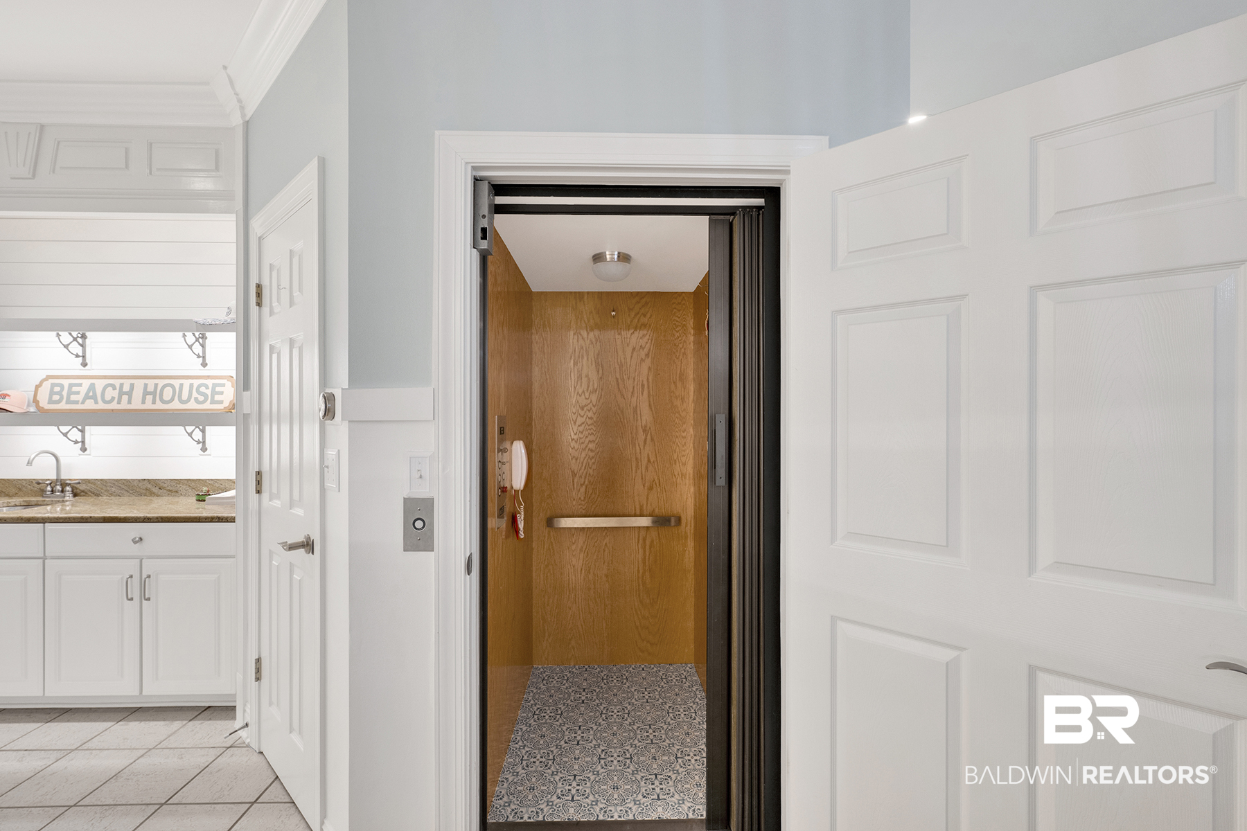 4688 Walker Avenue #TH2 — photo 4