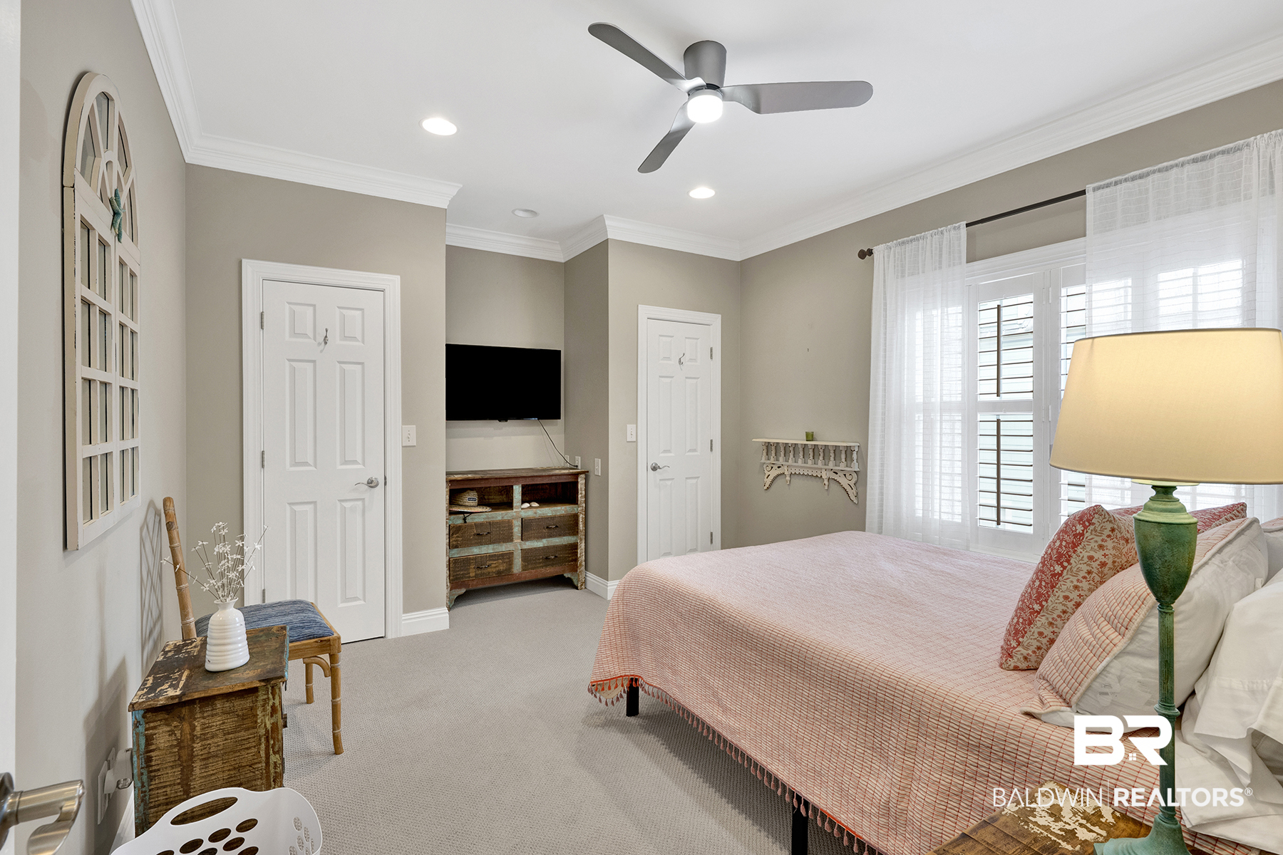 409354 | Photo 37