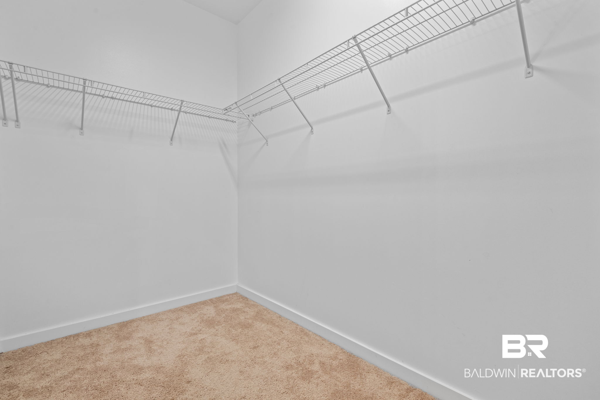 409150 | Photo 19