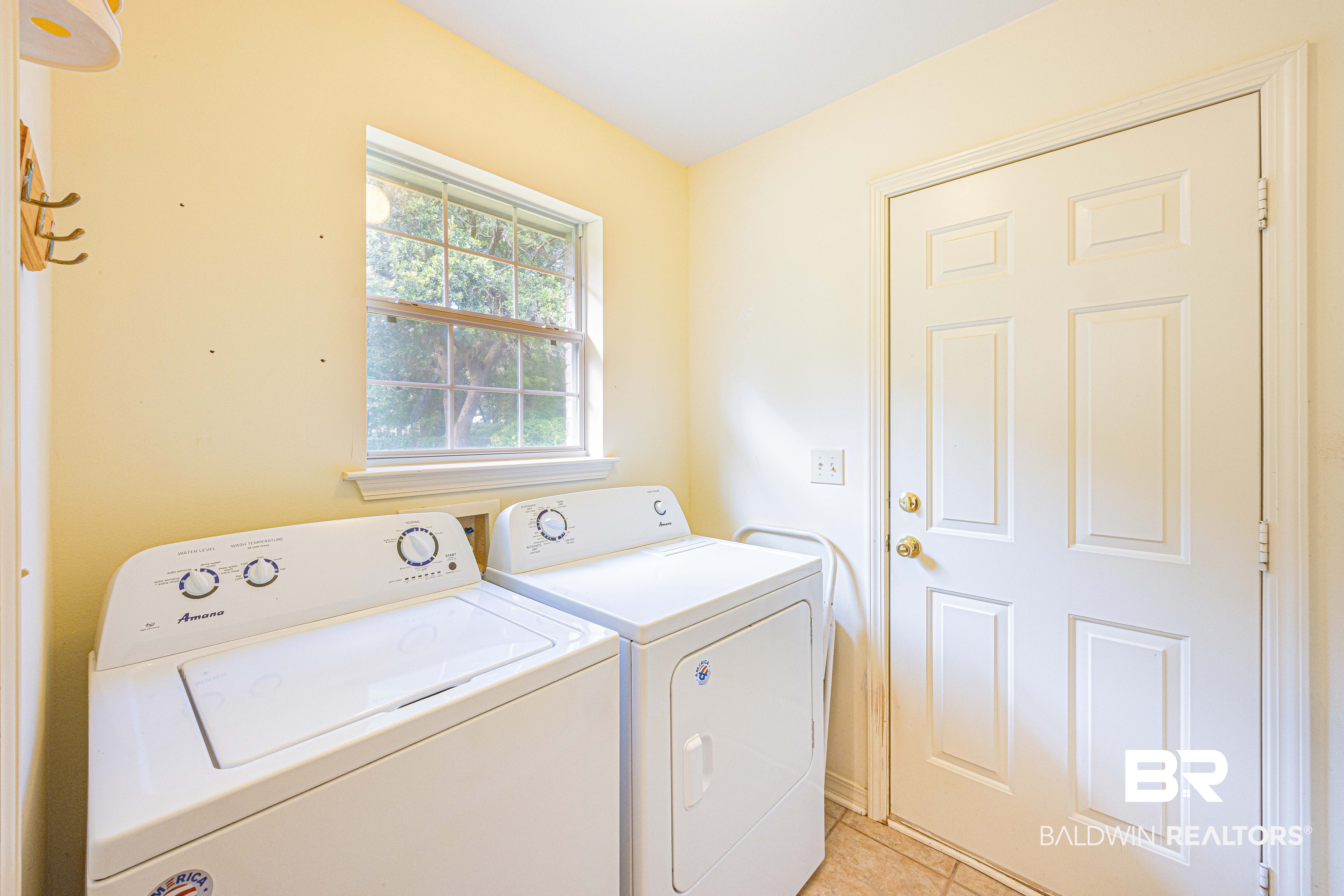 407478 | Photo 26