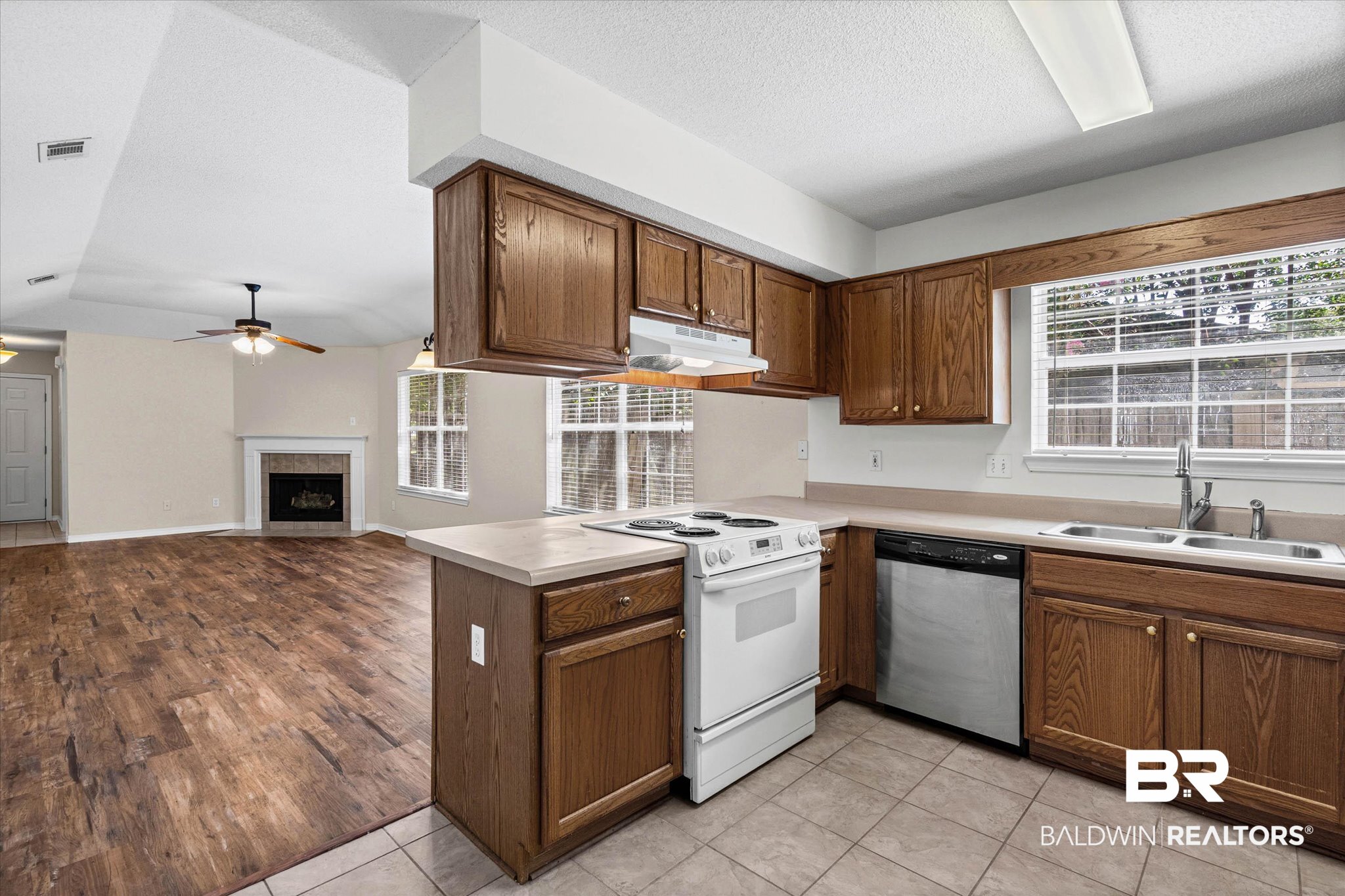5th image of 8525 Desert Oak Court, Mobile, AL 36695 | MLS# 409380