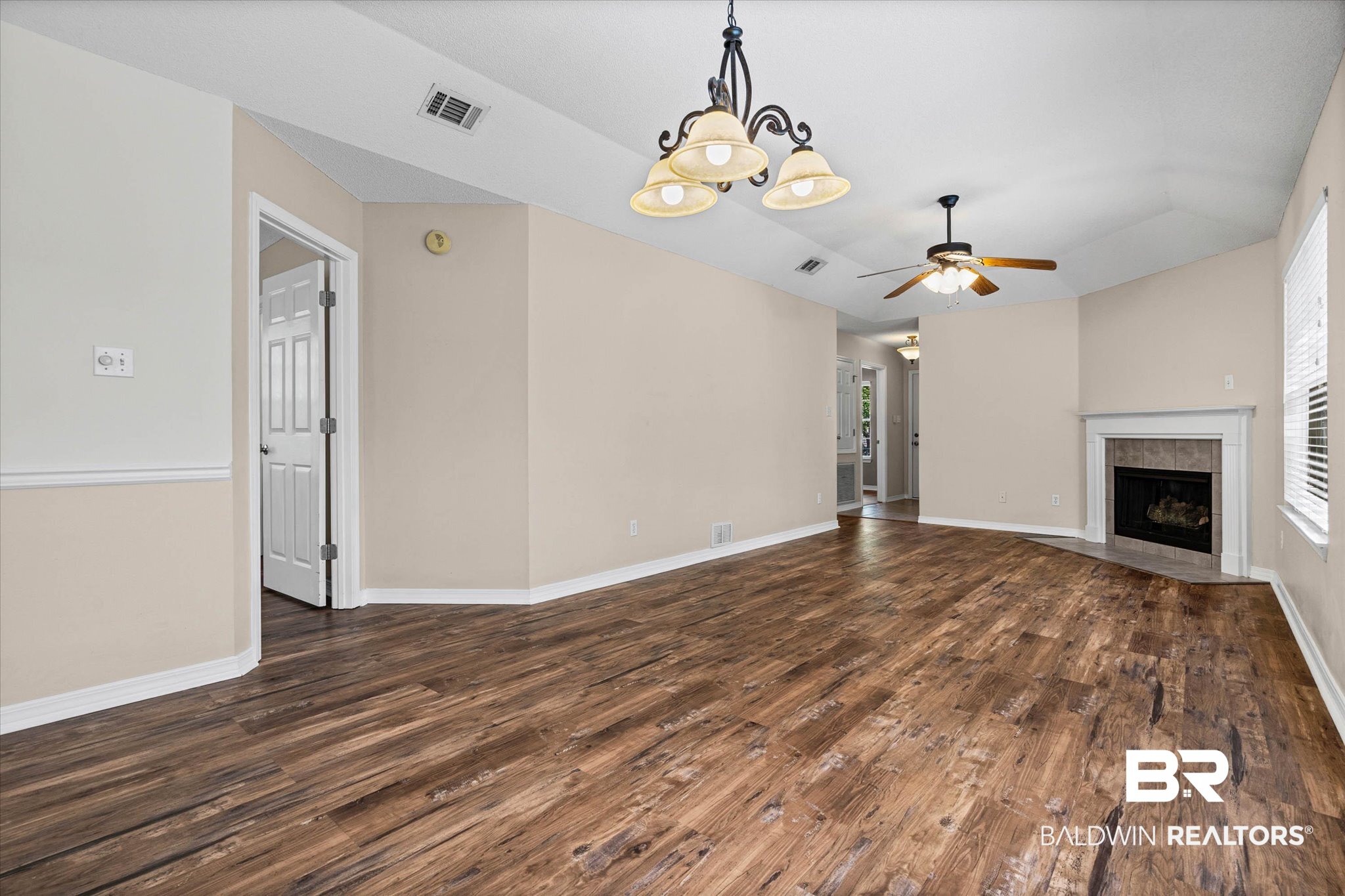 3rd image of 8525 Desert Oak Court, Mobile, AL 36695 | MLS# 409380