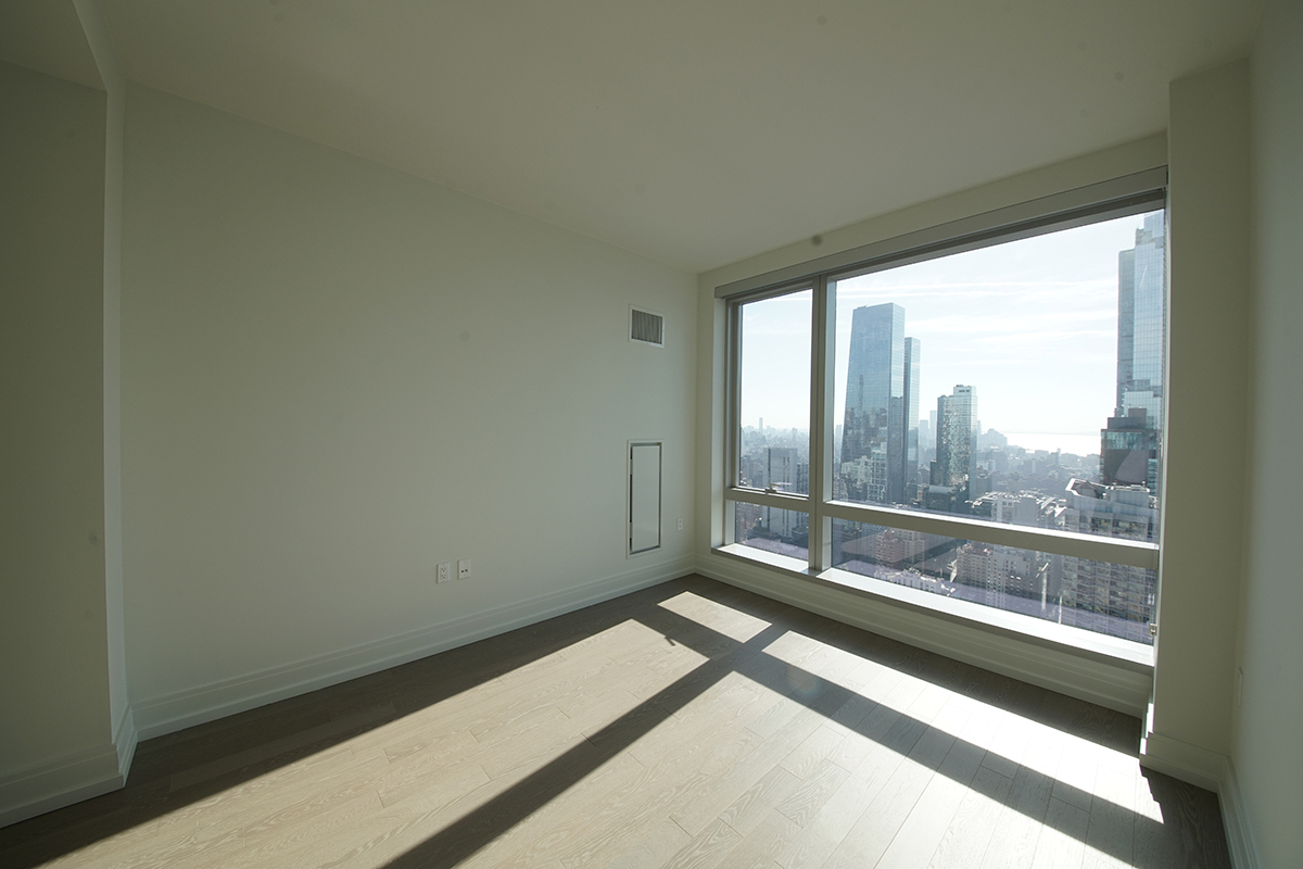 555 Tenth Avenue 47B Clinton New York NY 10018