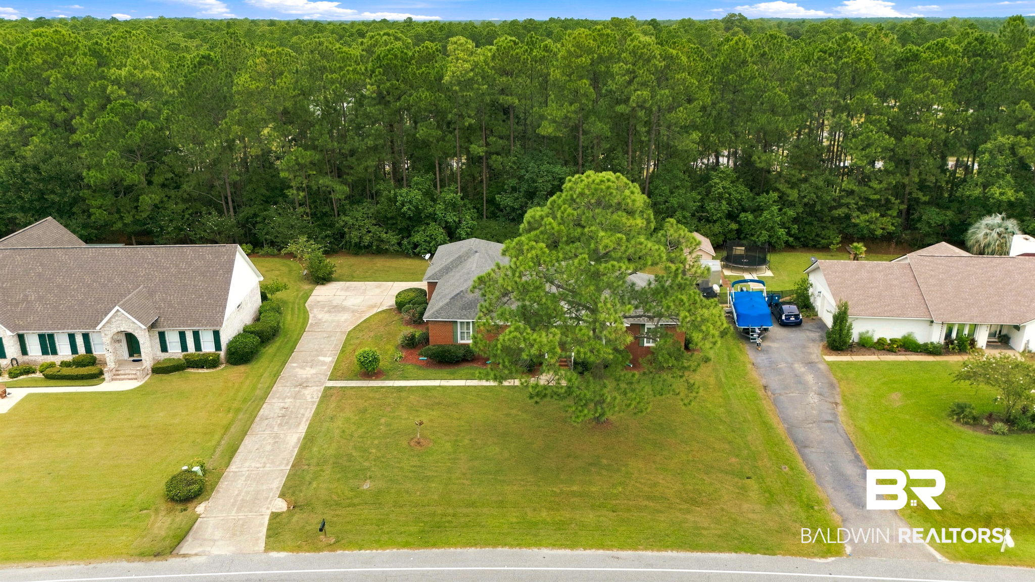 2nd image of 640 Wedgewood Dr, Gulf Shores, AL 36542 | MLS# 409431