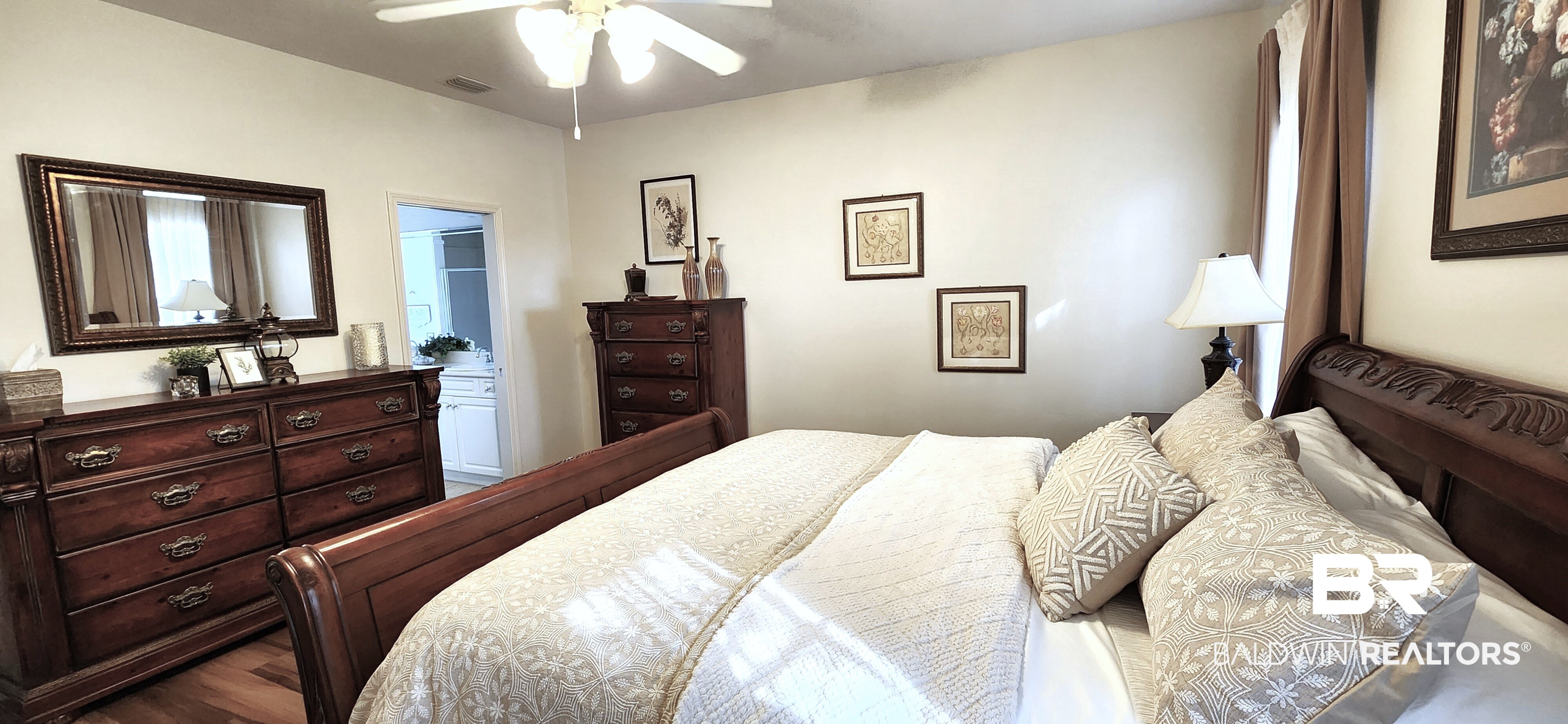 406509 | Photo 28