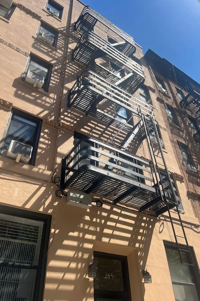 215 East 88th Street 4D Upper East Side New York NY 10128